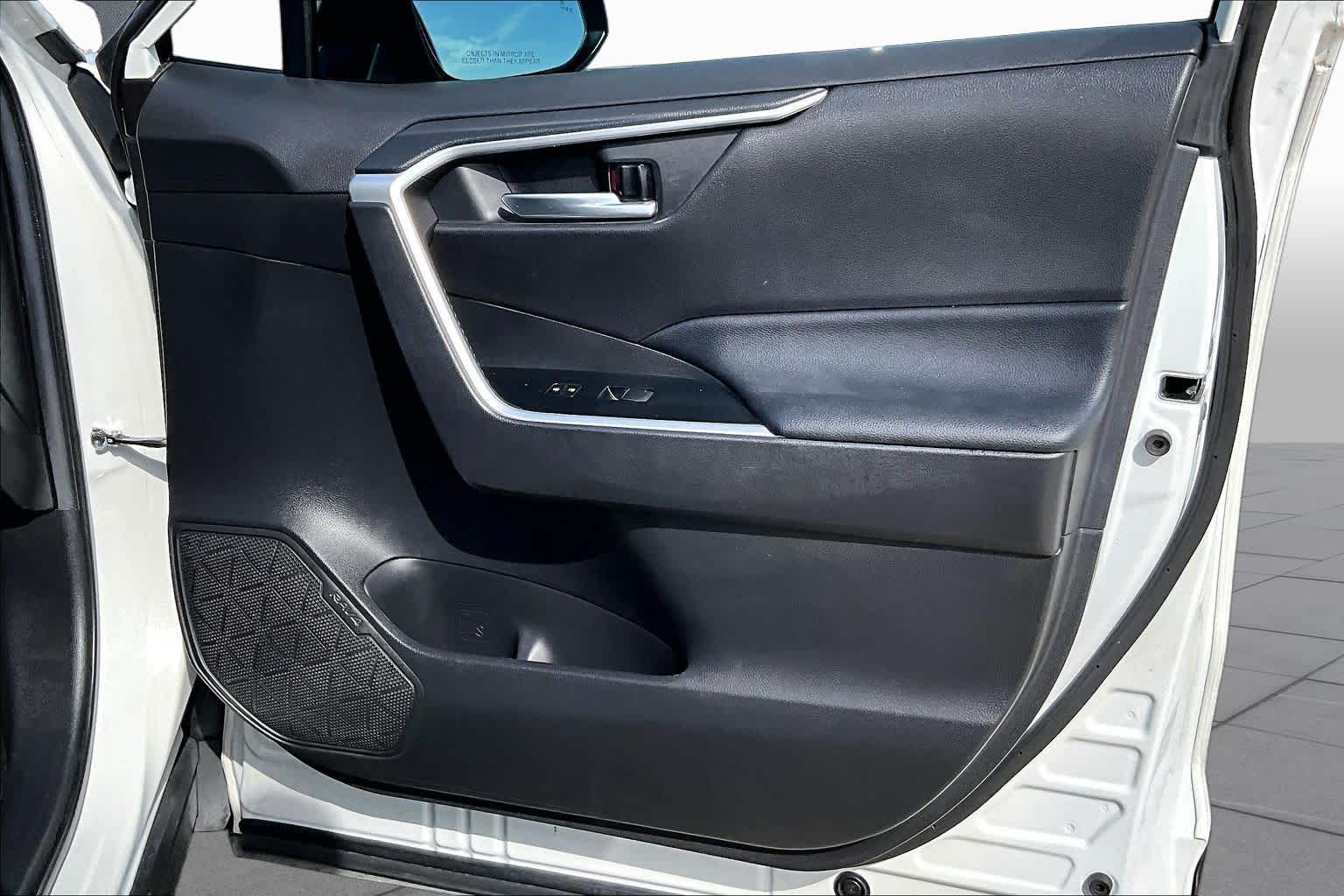 2021 Toyota RAV4 XLE Premium Blizzard Pearl at Lexus Southwest Houston
