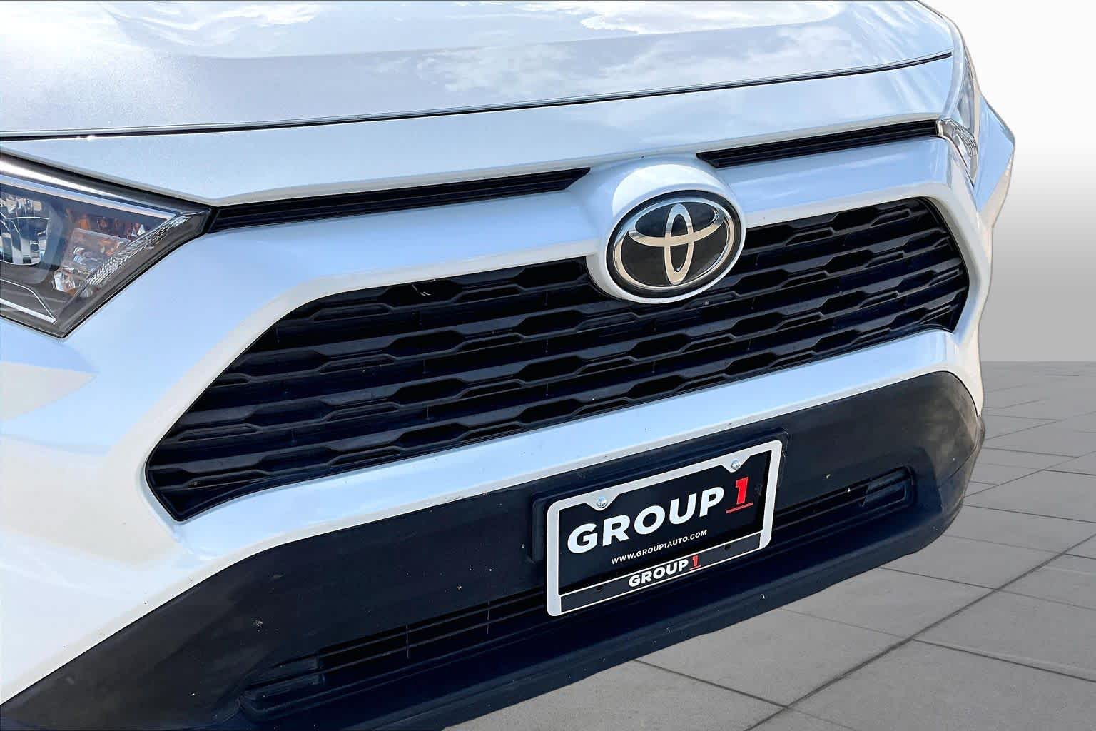 2021 Toyota RAV4 XLE Premium Blizzard Pearl at Lexus Southwest Houston