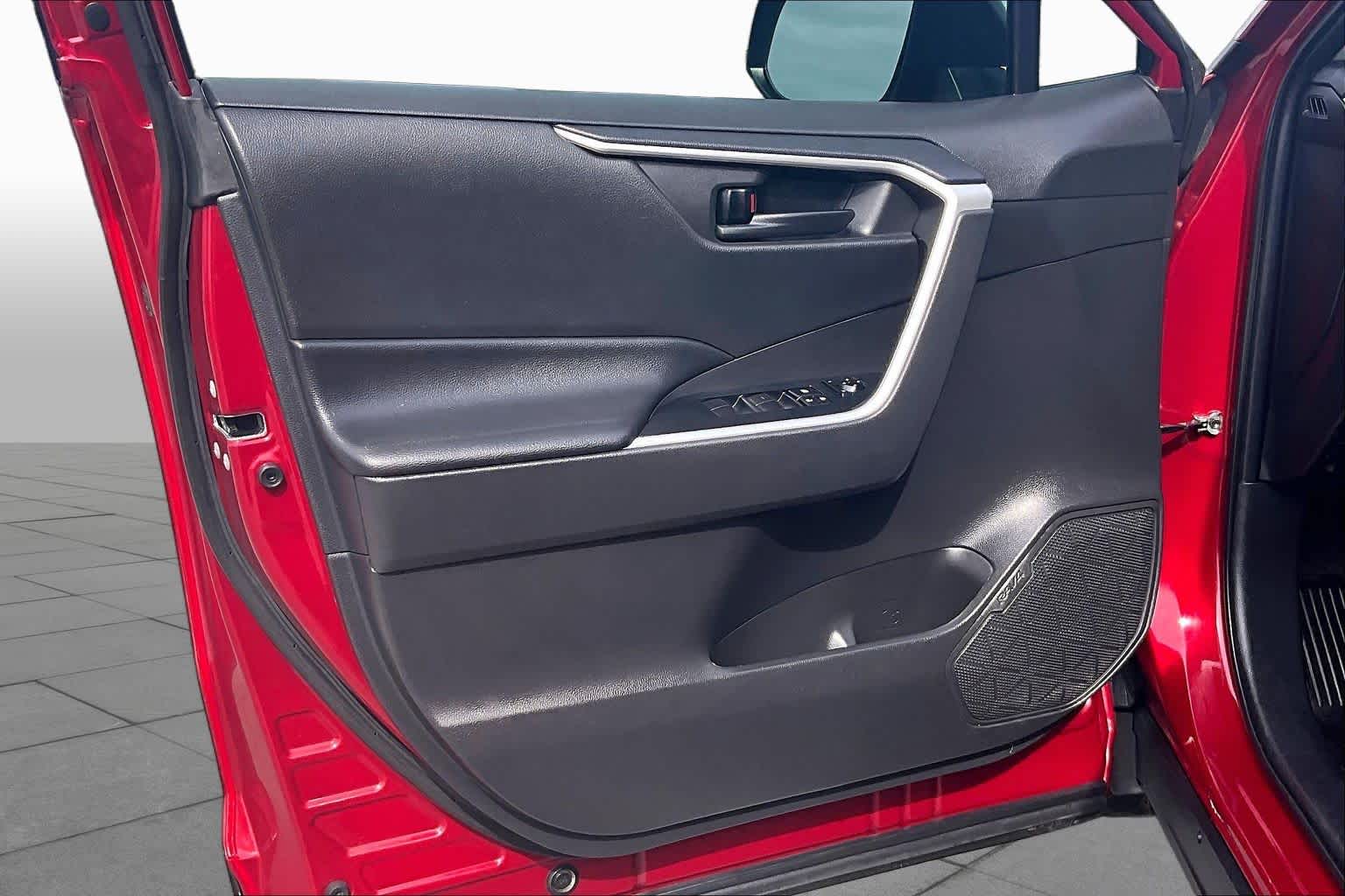 2022 Toyota RAV4 LE Ruby Flare Pearl at Sterling McCall Nissan
