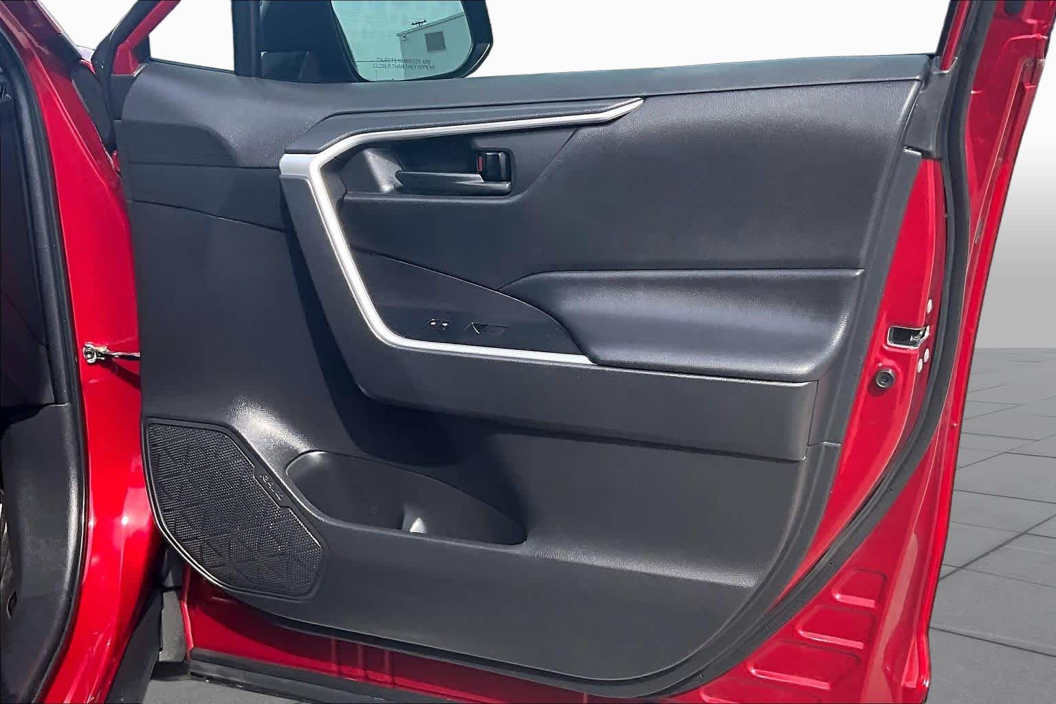 2022 Toyota RAV4 LE Ruby Flare Pearl at Sterling McCall Nissan