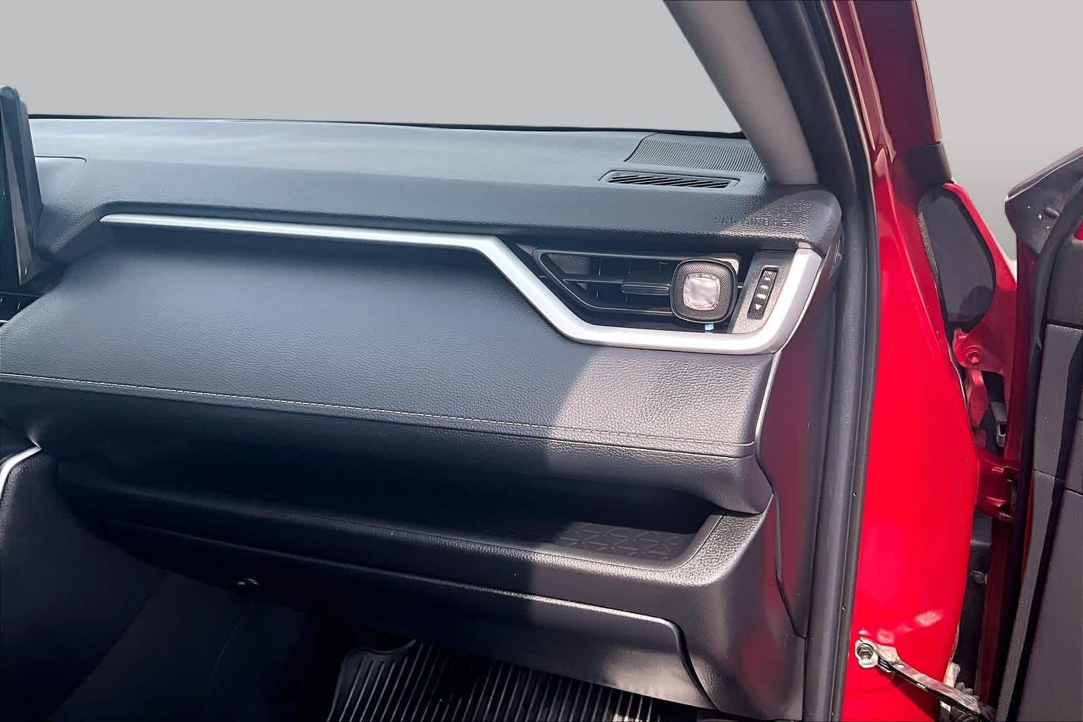 2022 Toyota RAV4 LE Ruby Flare Pearl at Sterling McCall Nissan