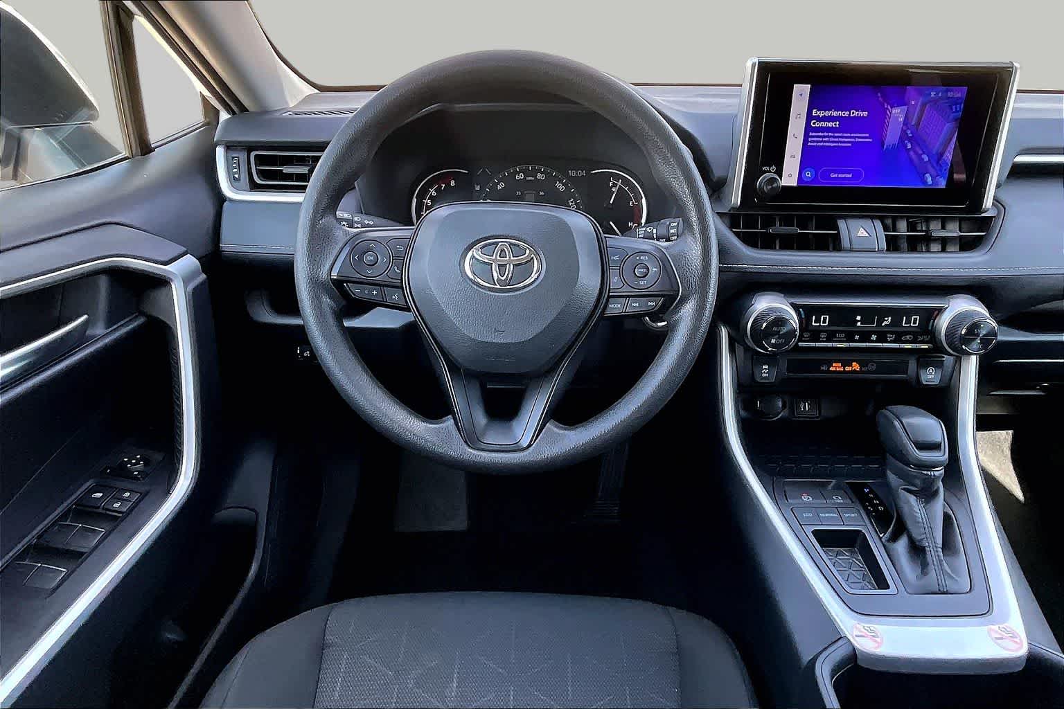 2025 Toyota RAV4 XLE - 5