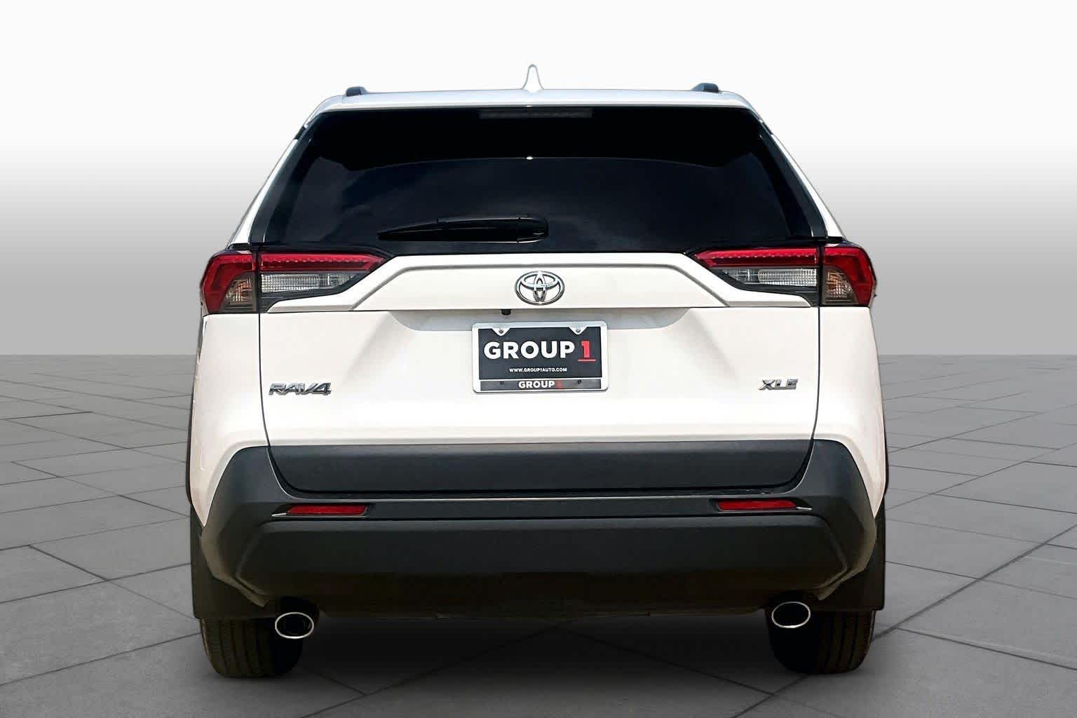 2022 Toyota RAV4 XLE White at AutoNation USA Houston