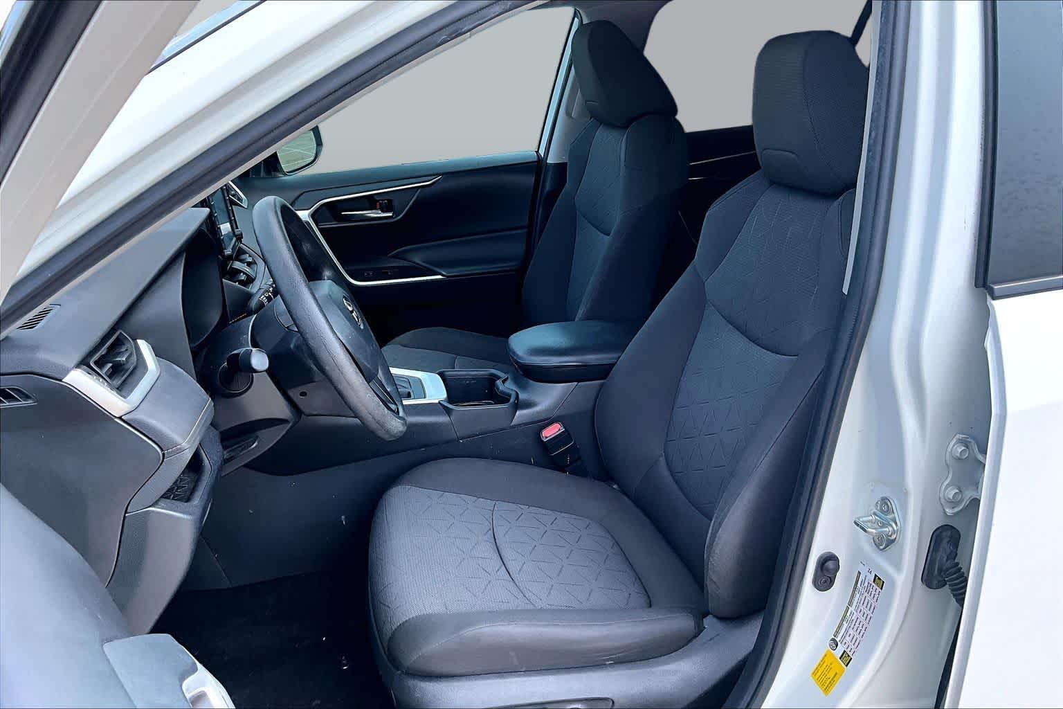 2022 Toyota RAV4 XLE White at AutoNation USA Houston