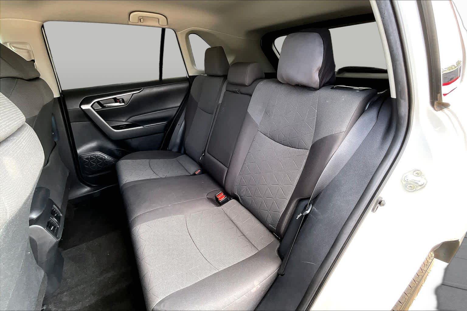 2022 Toyota RAV4 XLE White at AutoNation USA Houston