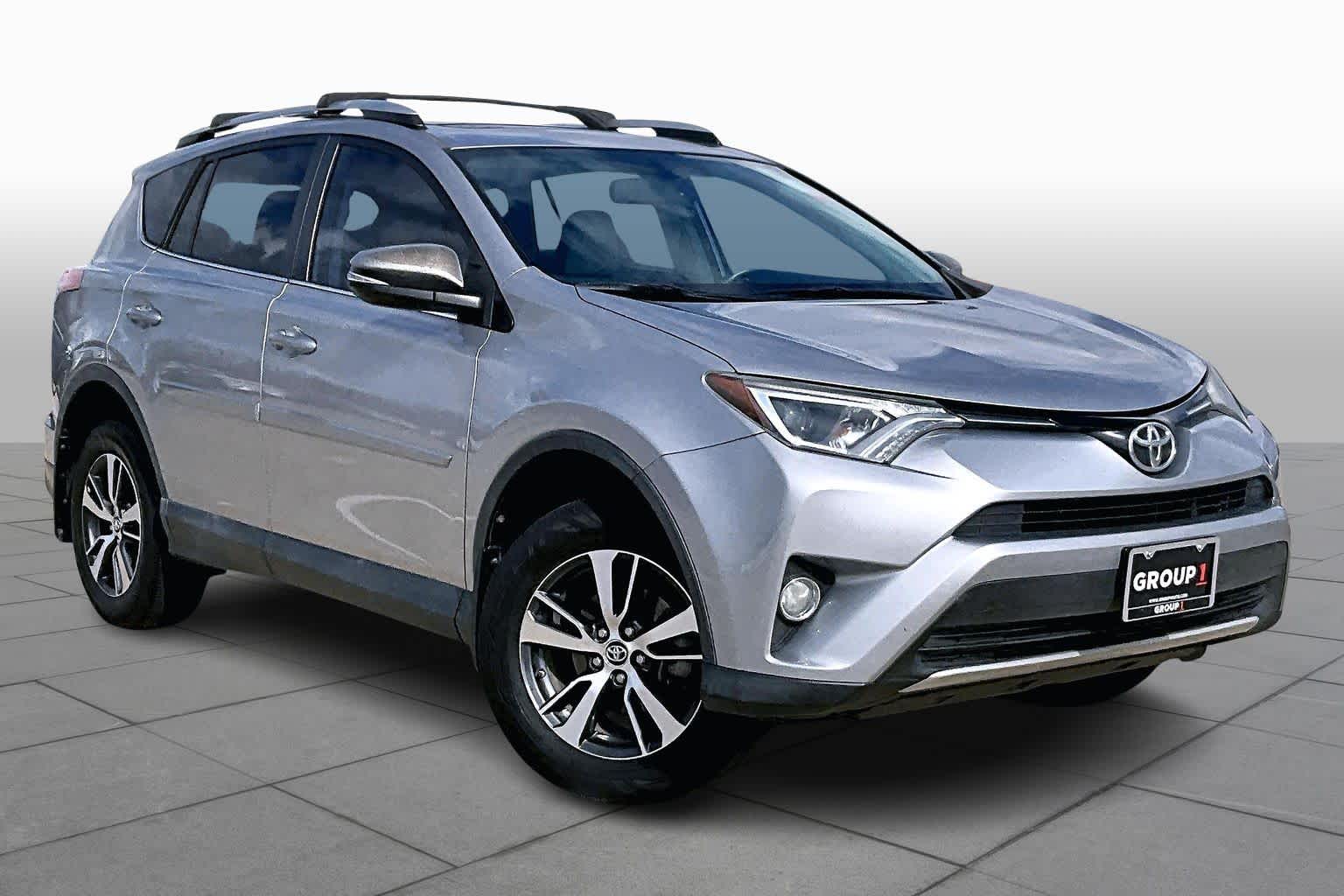 2016 Toyota RAV4 XLE Silver Sky Metallic at AutoNation USA Houston