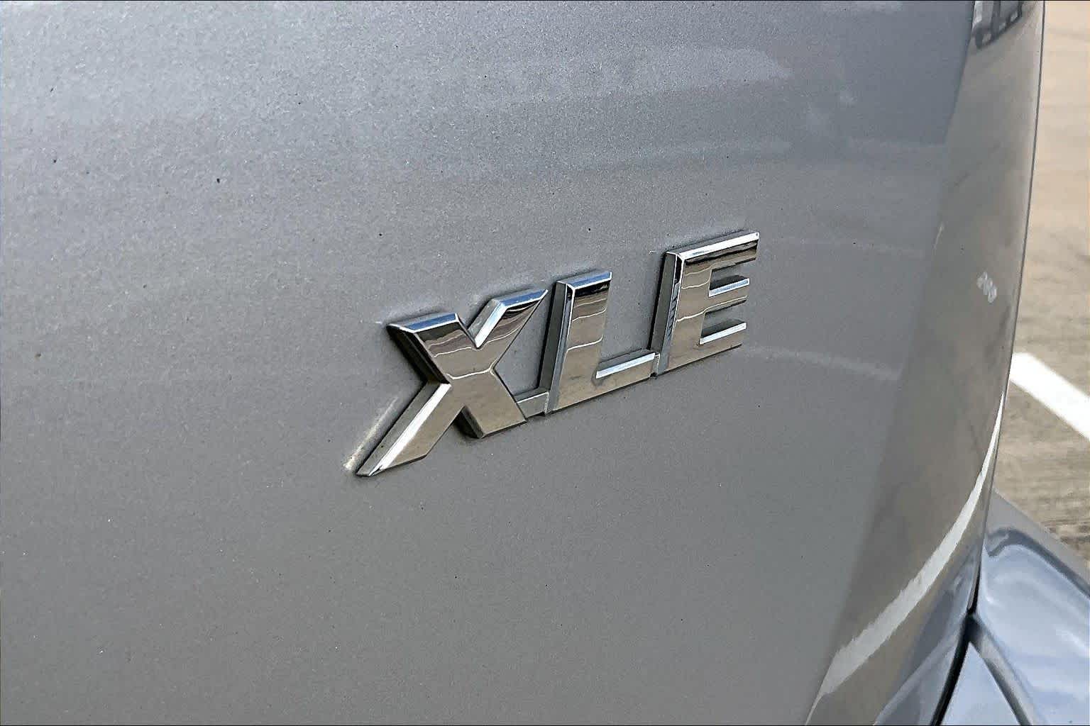 2016 Toyota RAV4 XLE Silver Sky Metallic at AutoNation USA Houston