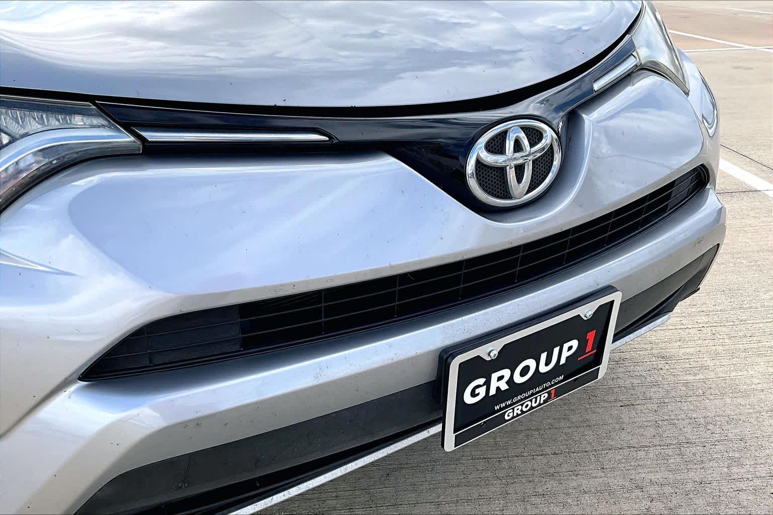 2016 Toyota RAV4 XLE Silver Sky Metallic at AutoNation USA Houston