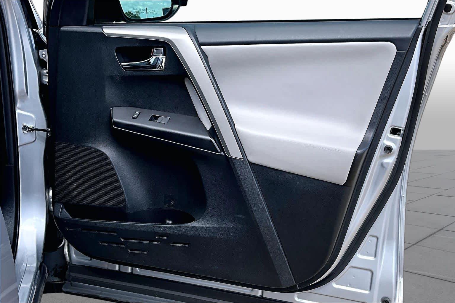 2018 Toyota RAV4 XLE Silver Sky Metallic at Group 1 Toyota Southwest