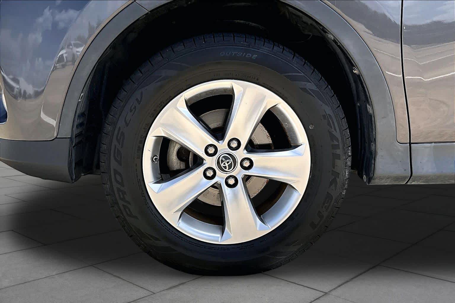 2015 Toyota RAV4 XLE Magnetic Gray Metallic at Group 1 Toyota Southwest