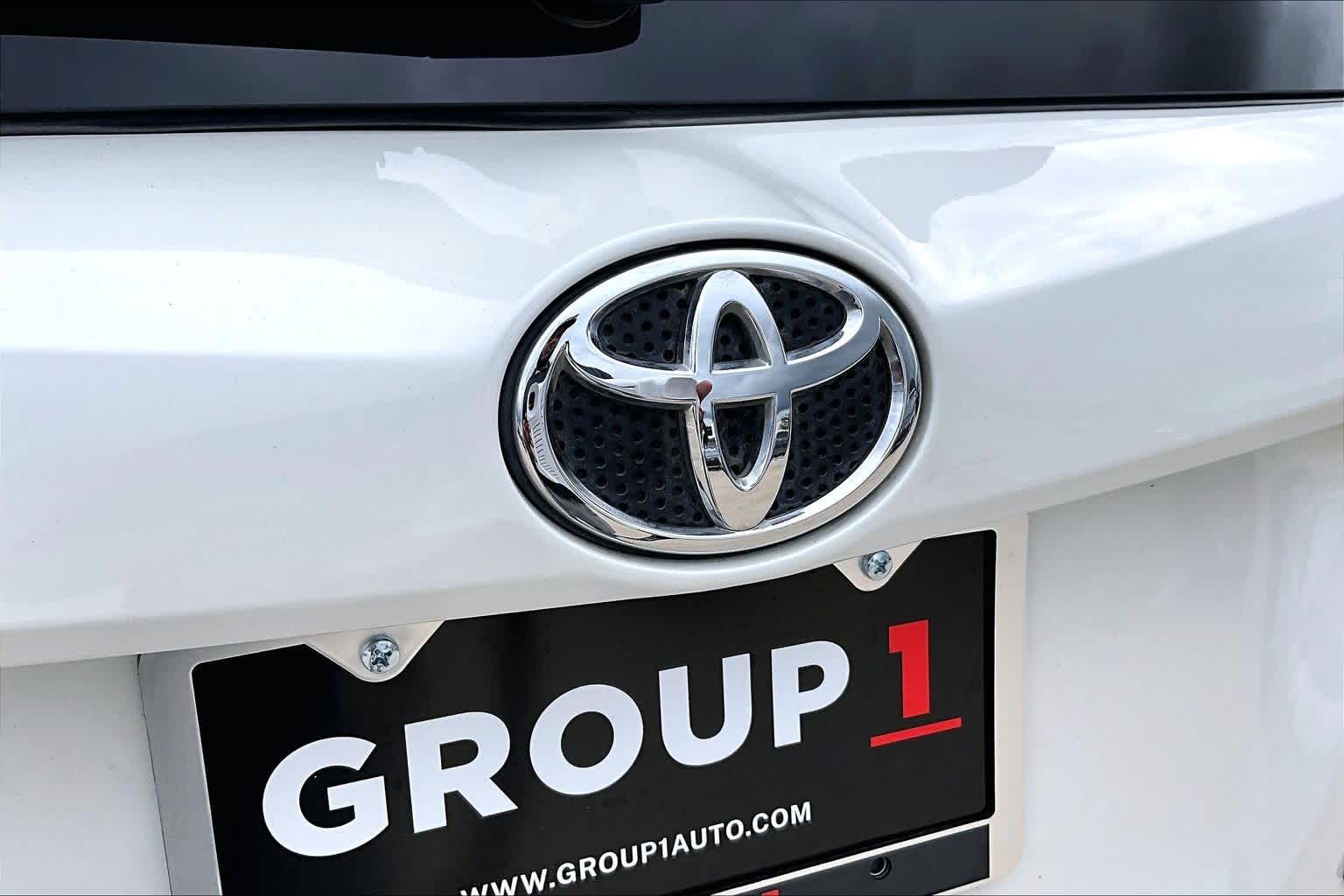 2017 Toyota RAV4 Limited Blizzard Pearl at AutoNation USA Houston