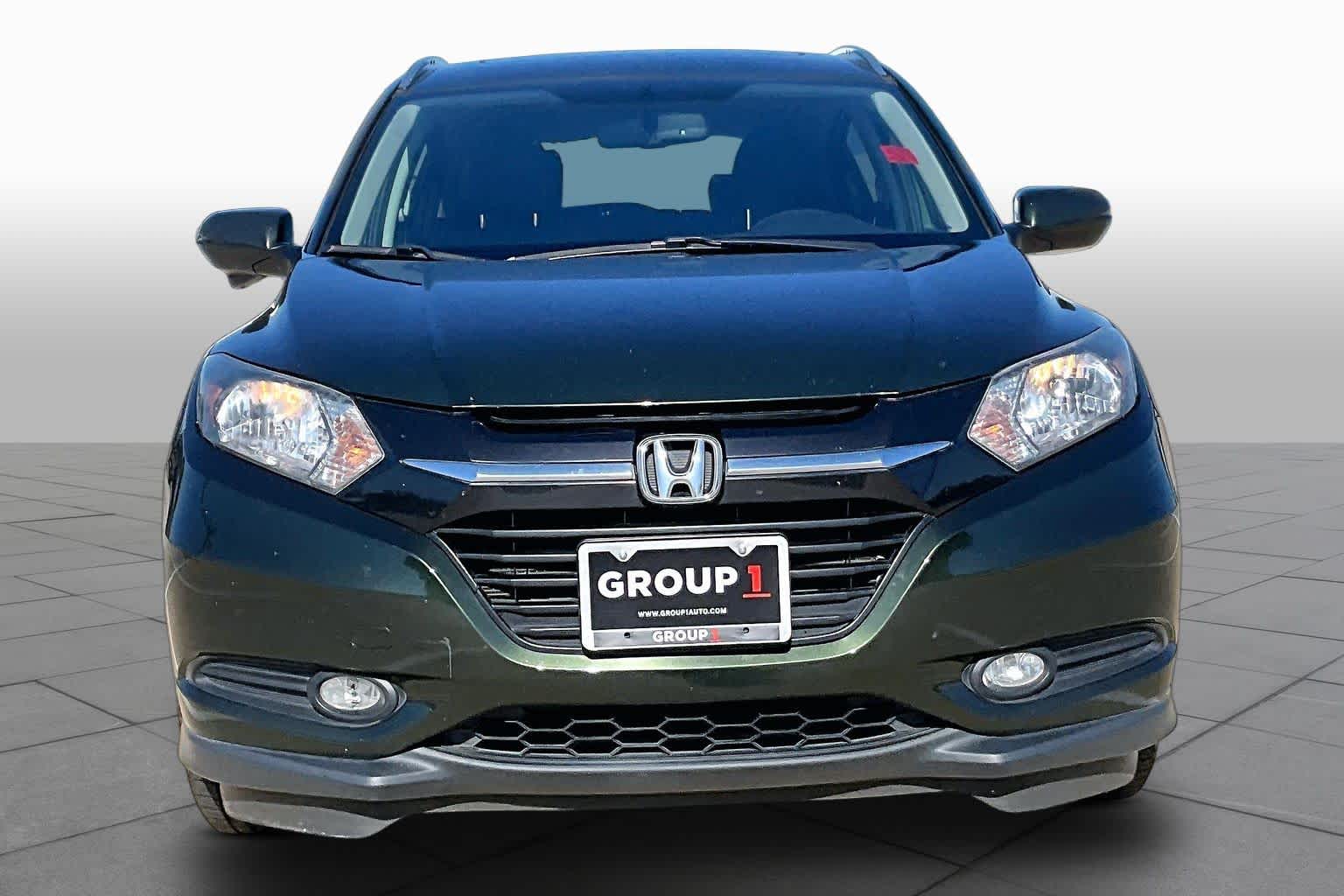 2016 Honda HR-V photo 4 of 37