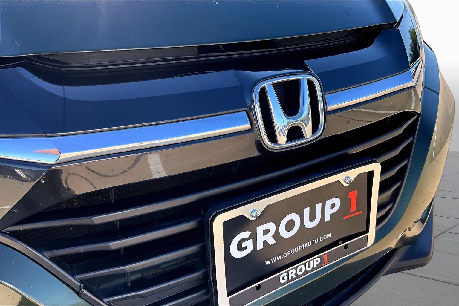 2016 Honda HR-V photo 30 of 37