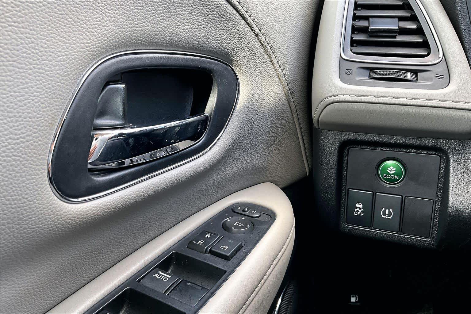 2018 Honda HR-V EX-L Navi White Orchid Pearl at Honda of Clear Lake