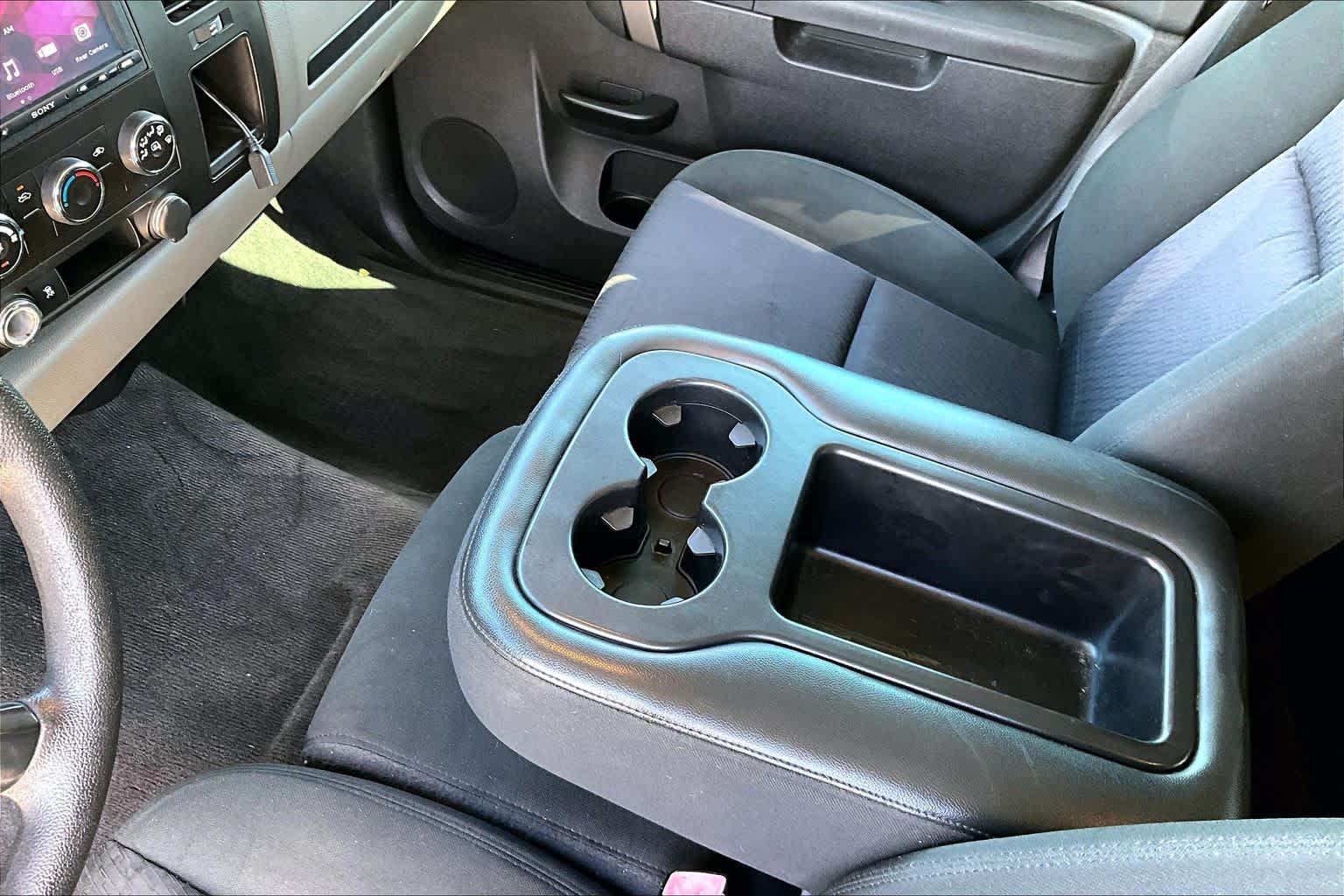 2010 Chevrolet Silverado 1500 photo 15 of 32