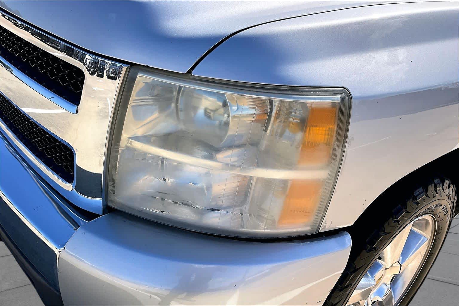 2010 Chevrolet Silverado 1500 photo 23 of 32
