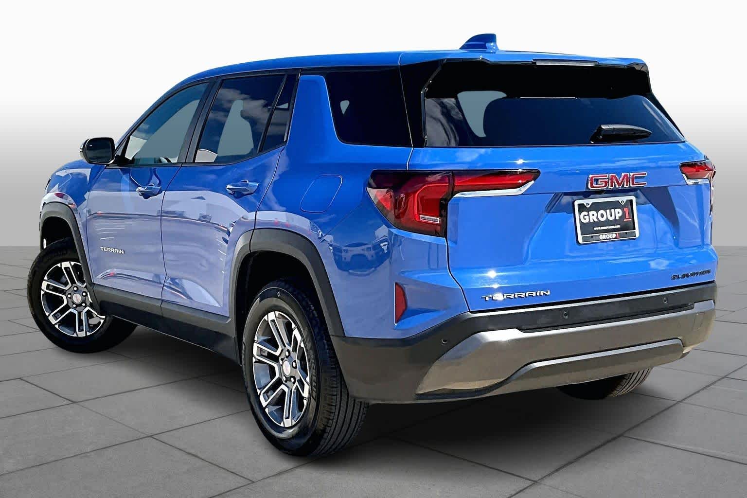 2026 GMC Terrain FWD Elevation - 11