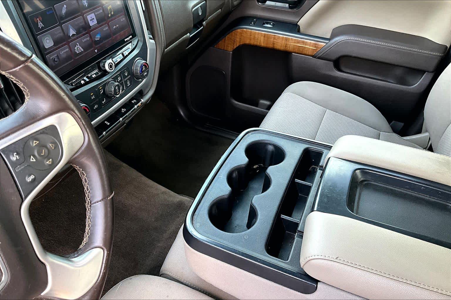 2016 GMC Sierra 1500 SLE White Frost Tricoat at AutoNation USA Katy