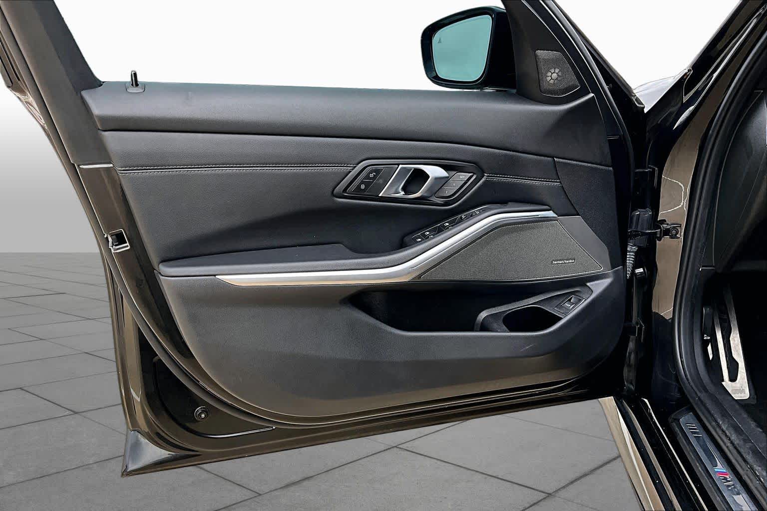 2024 BMW M340i photo 21 of 36