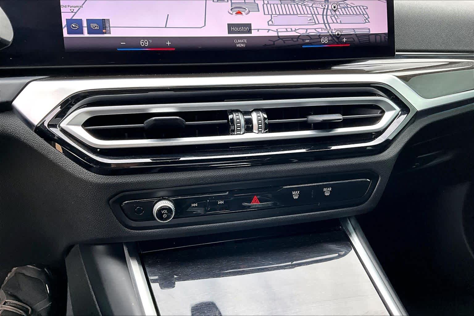 2024 BMW M340i photo 34 of 36
