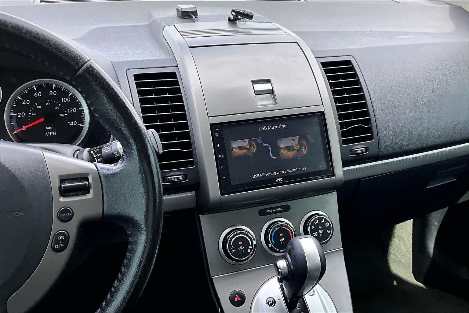 2012 Nissan Sentra photo 4 of 31
