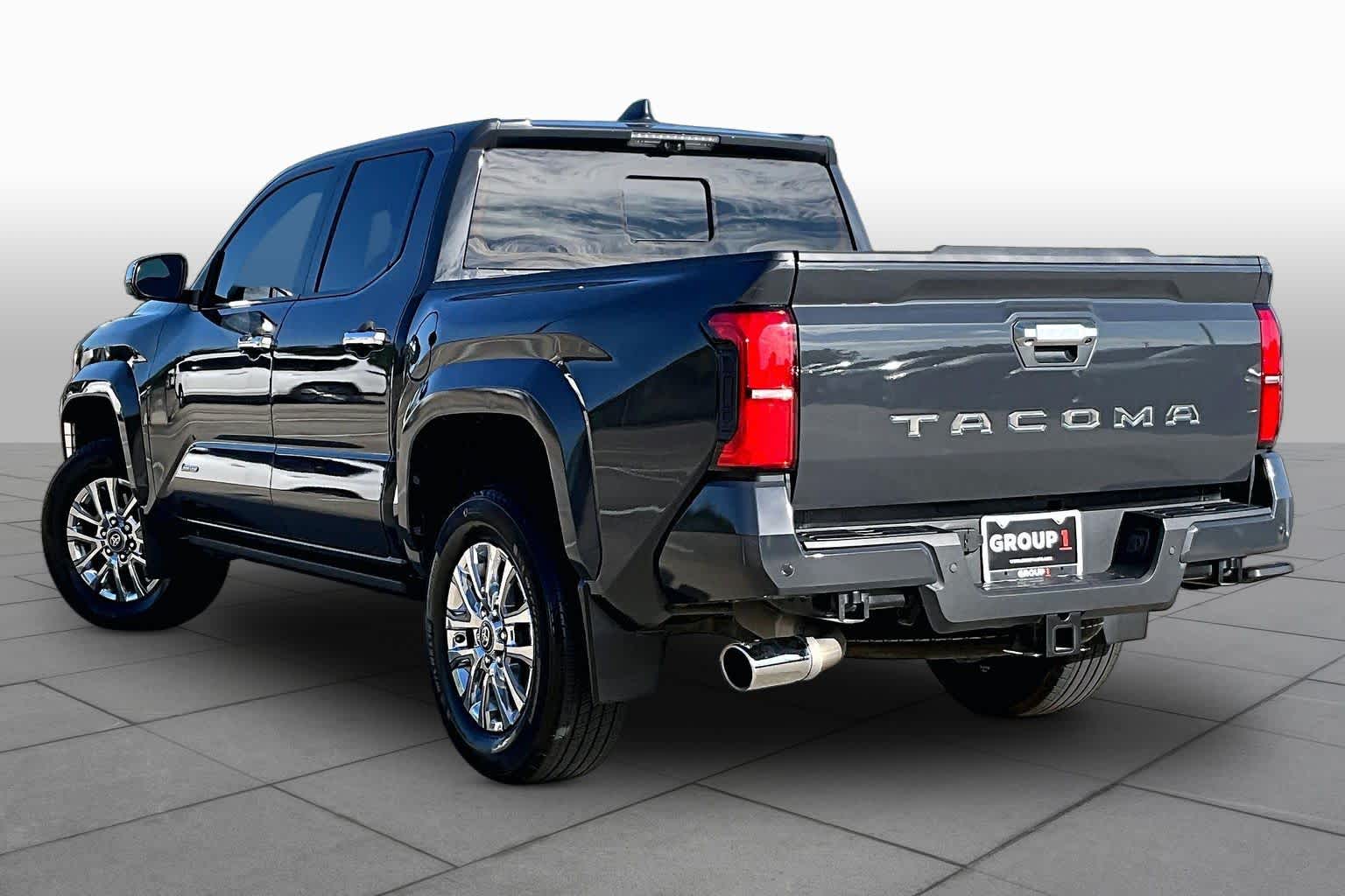 2024 Toyota Tacoma photo 12 of 37