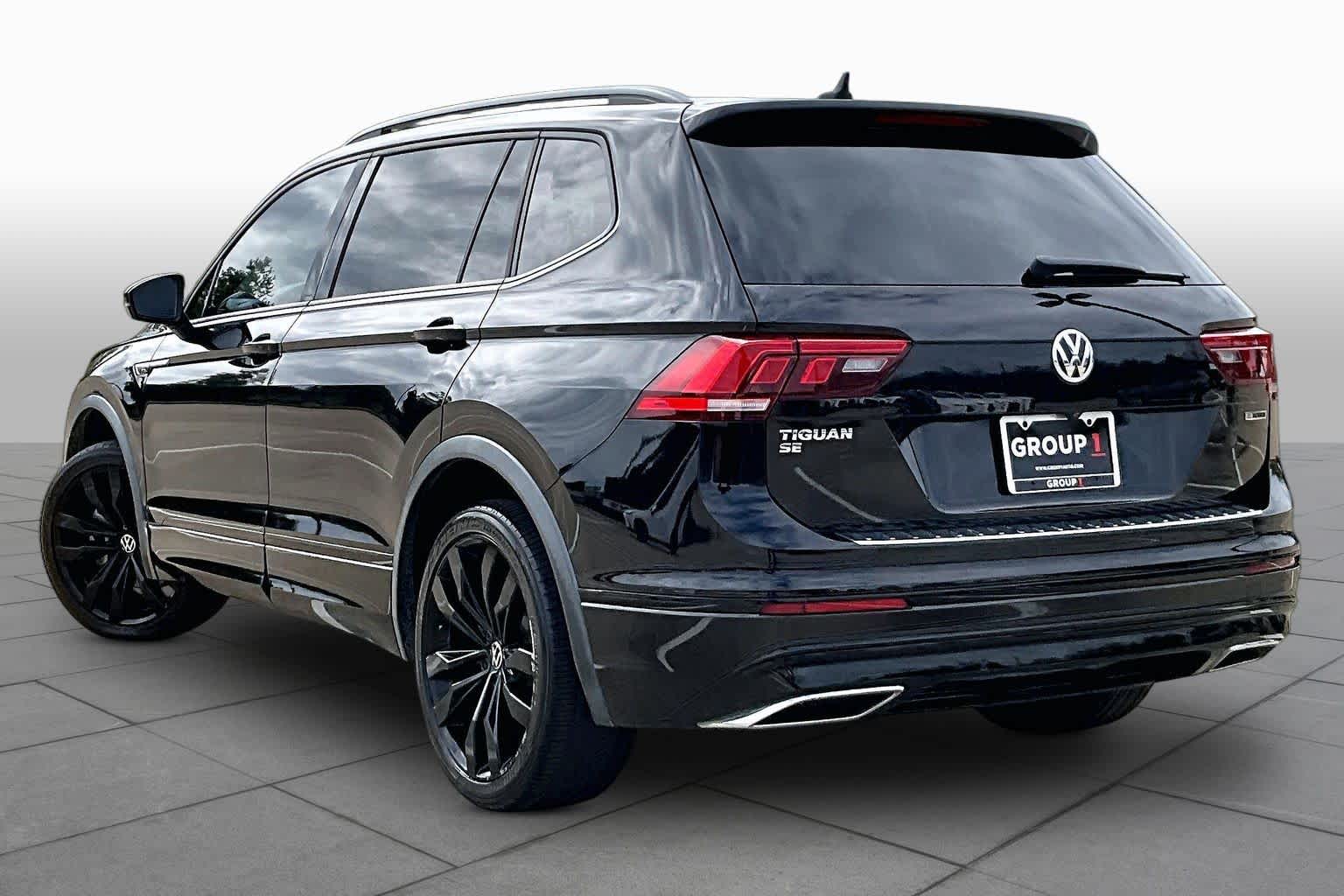 2021 Volkswagen Tiguan photo 11 of 35