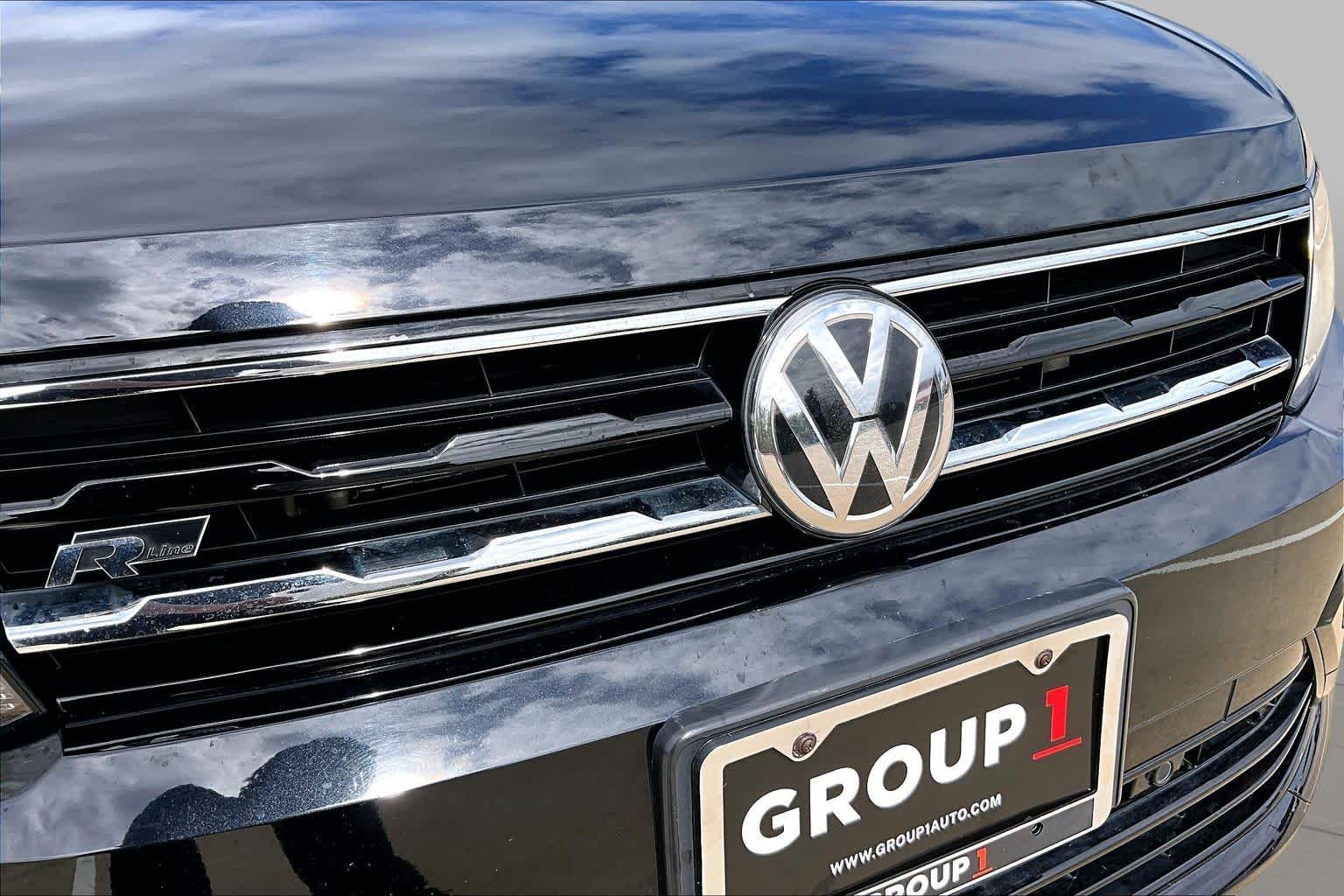 2021 Volkswagen Tiguan photo 29 of 35
