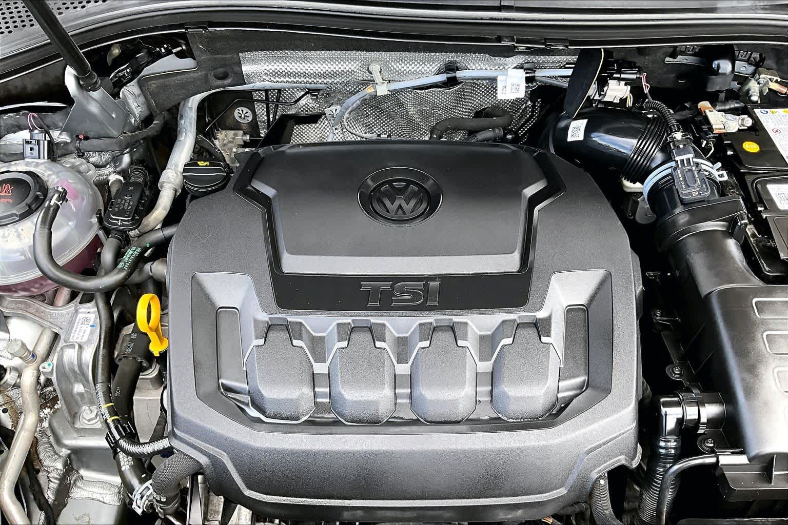 2022 Volkswagen Tiguan SE Pyrite Silver Metallic at Westside Kia