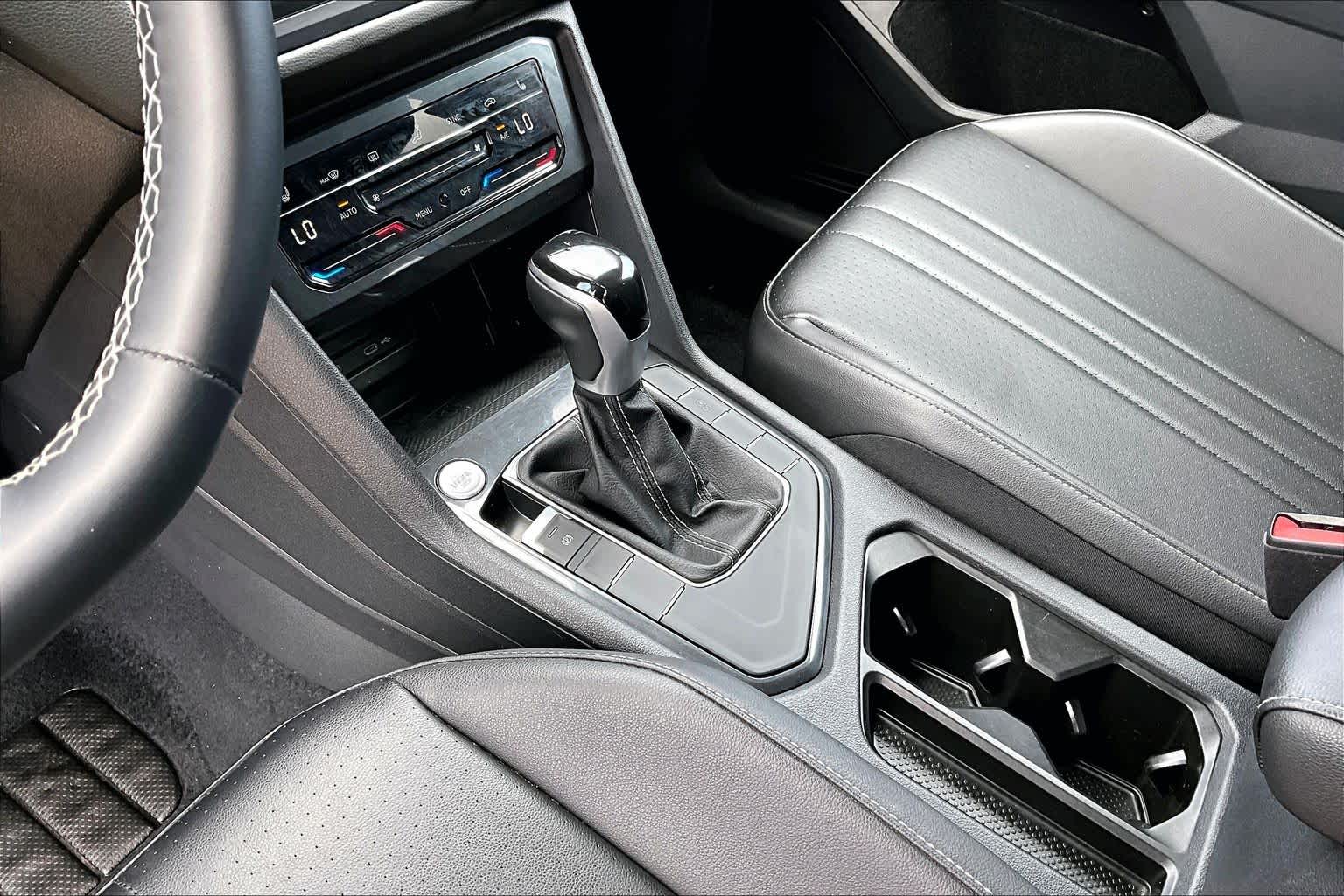 2022 Volkswagen Tiguan SE Pyrite Silver Metallic at Westside Kia