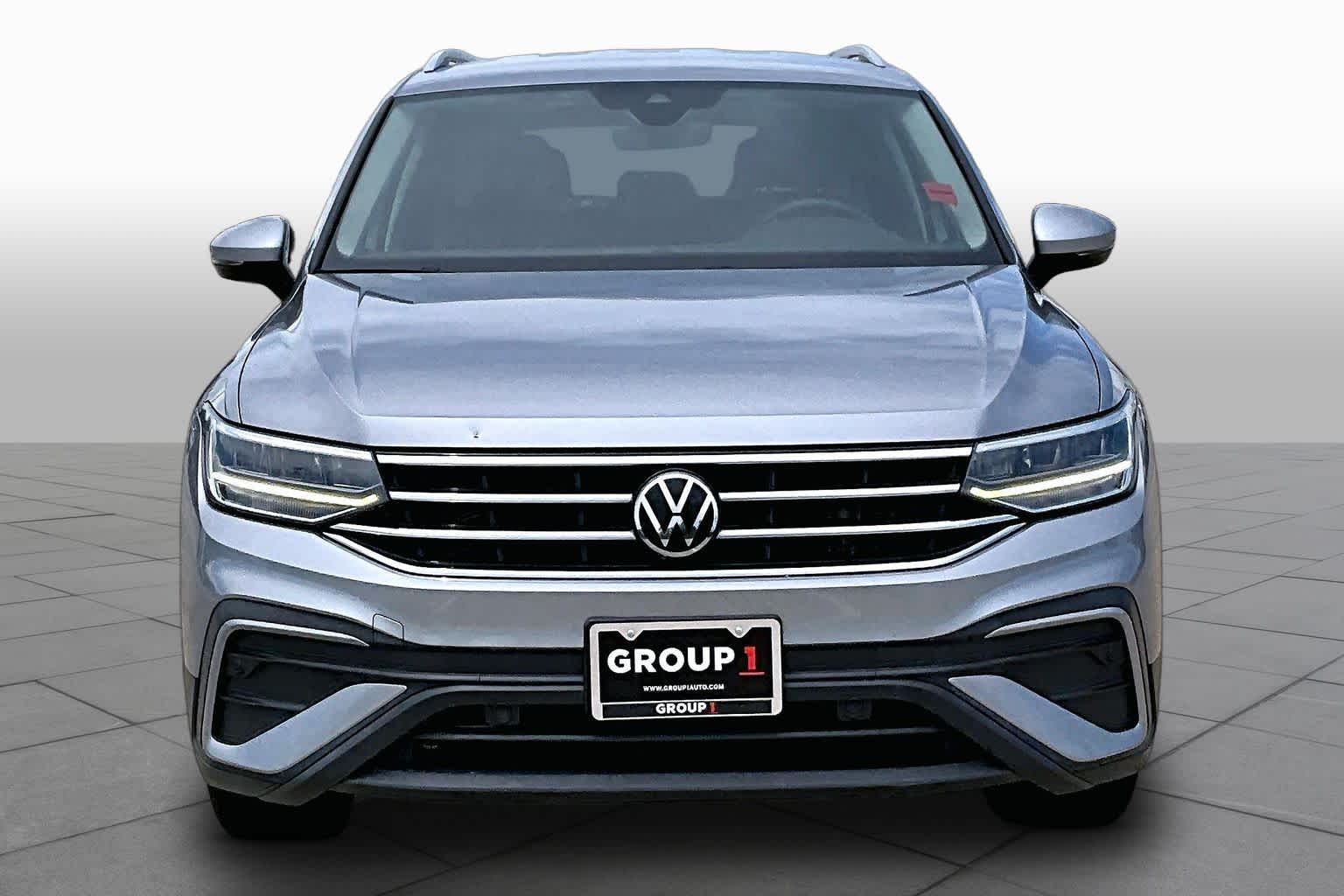 2022 Volkswagen Tiguan SE Pyrite Silver Metallic at Westside Kia
