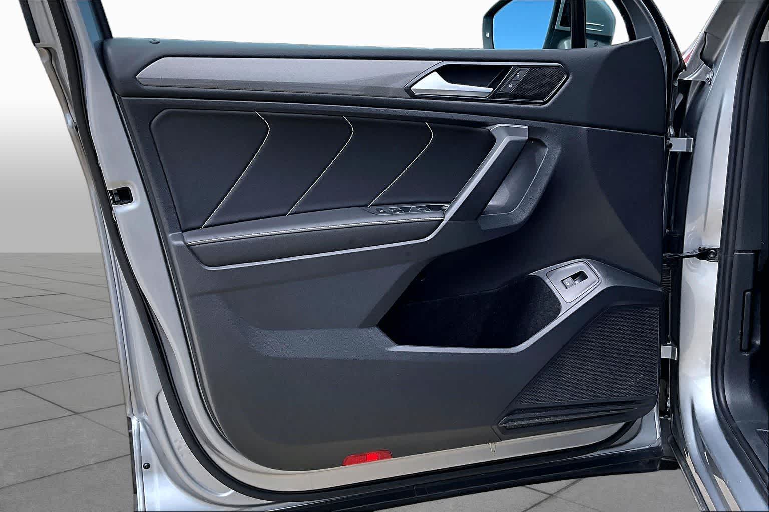 2022 Volkswagen Tiguan SE Pyrite Silver Metallic at Lexus Southwest Houston