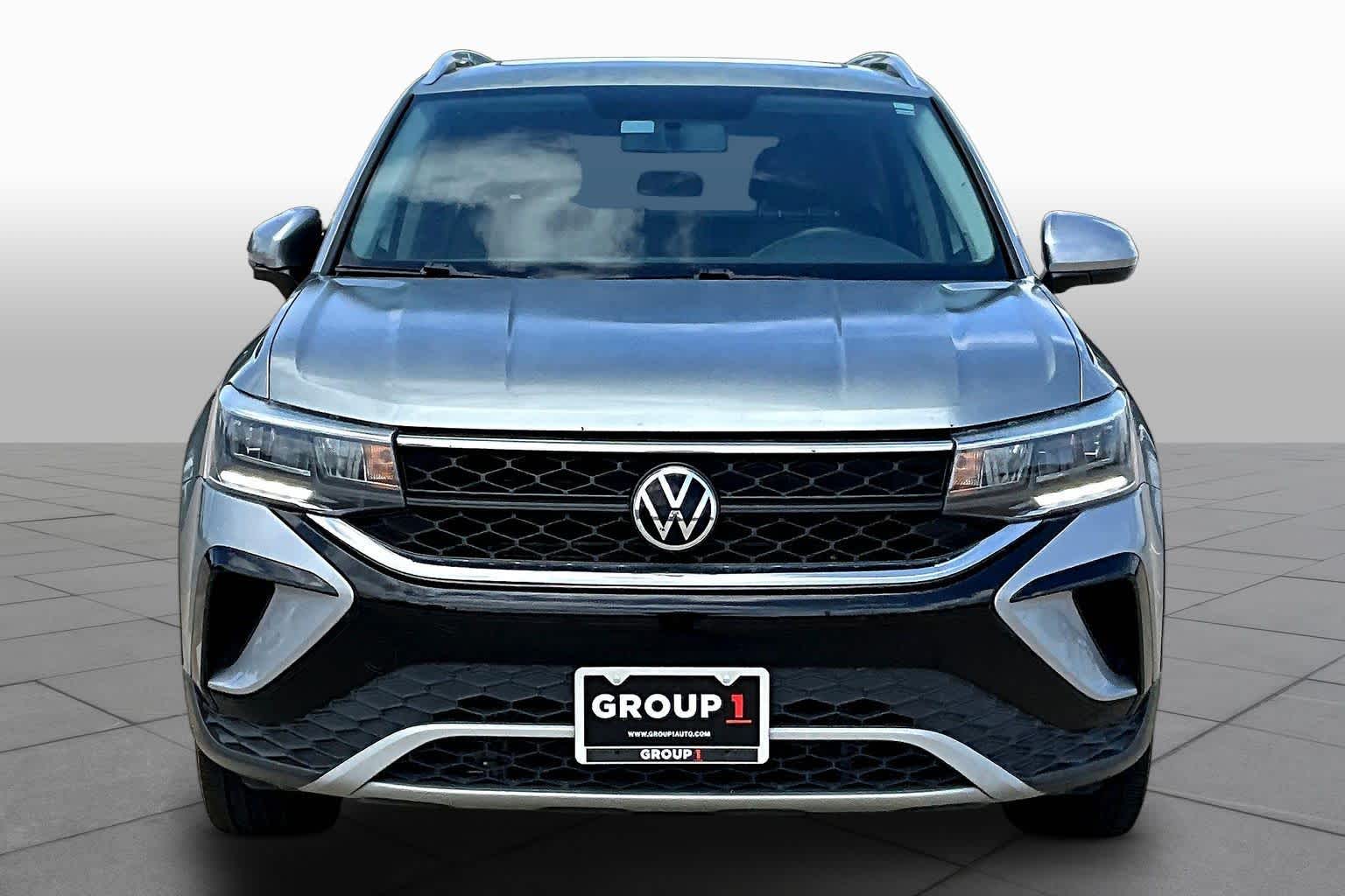 2022 Volkswagen Taos SE Pyrite Silver Metallic at Westside Kia