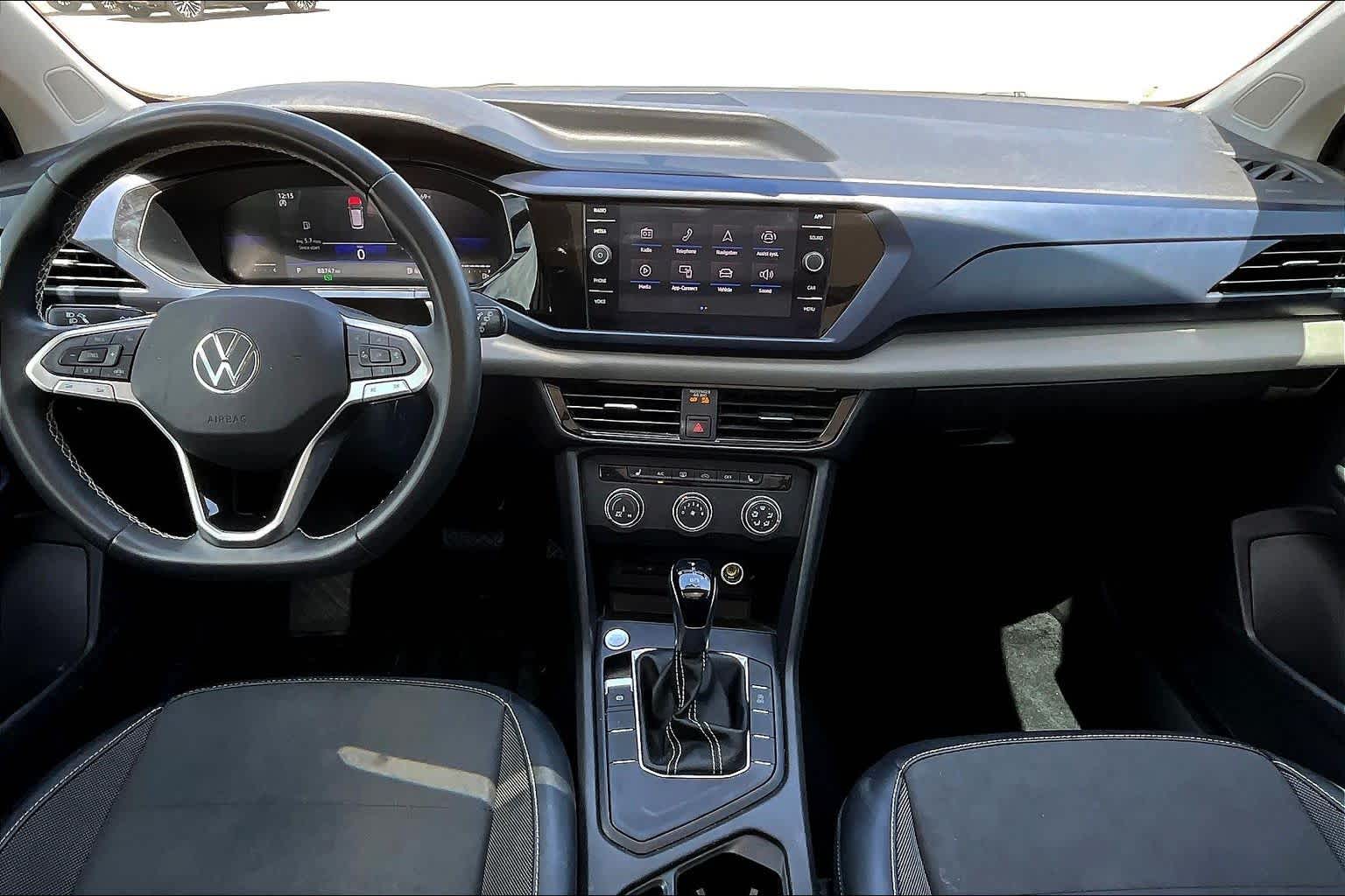 2022 Volkswagen Taos SE Pyrite Silver Metallic at Westside Kia