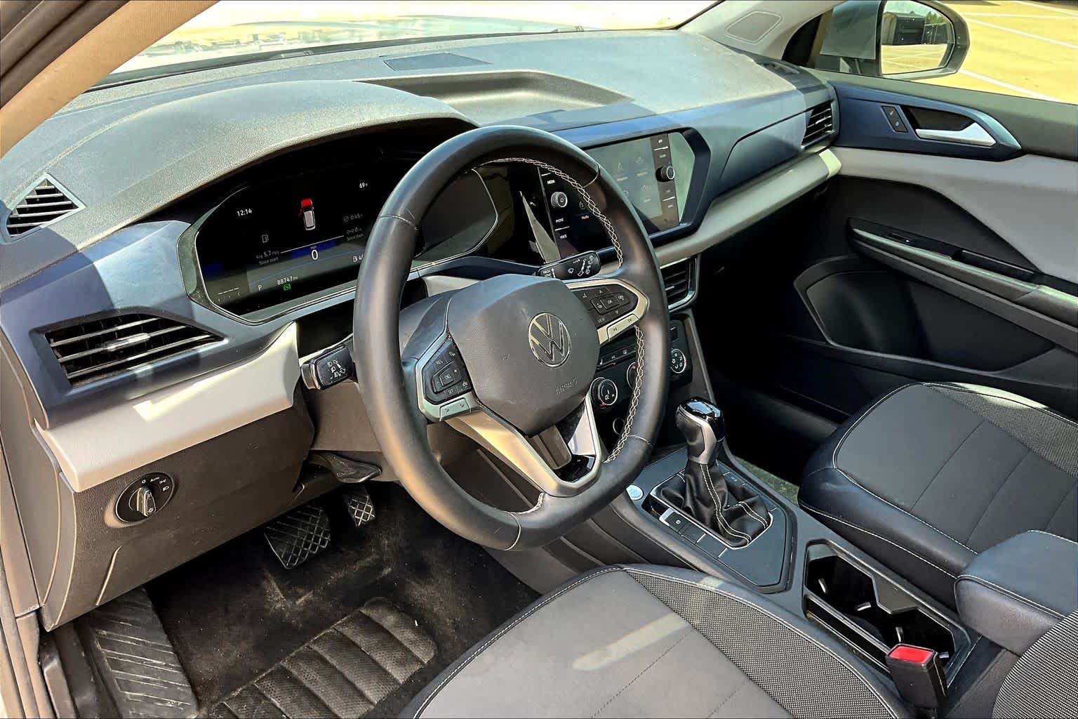 2022 Volkswagen Taos SE Pyrite Silver Metallic at Westside Kia