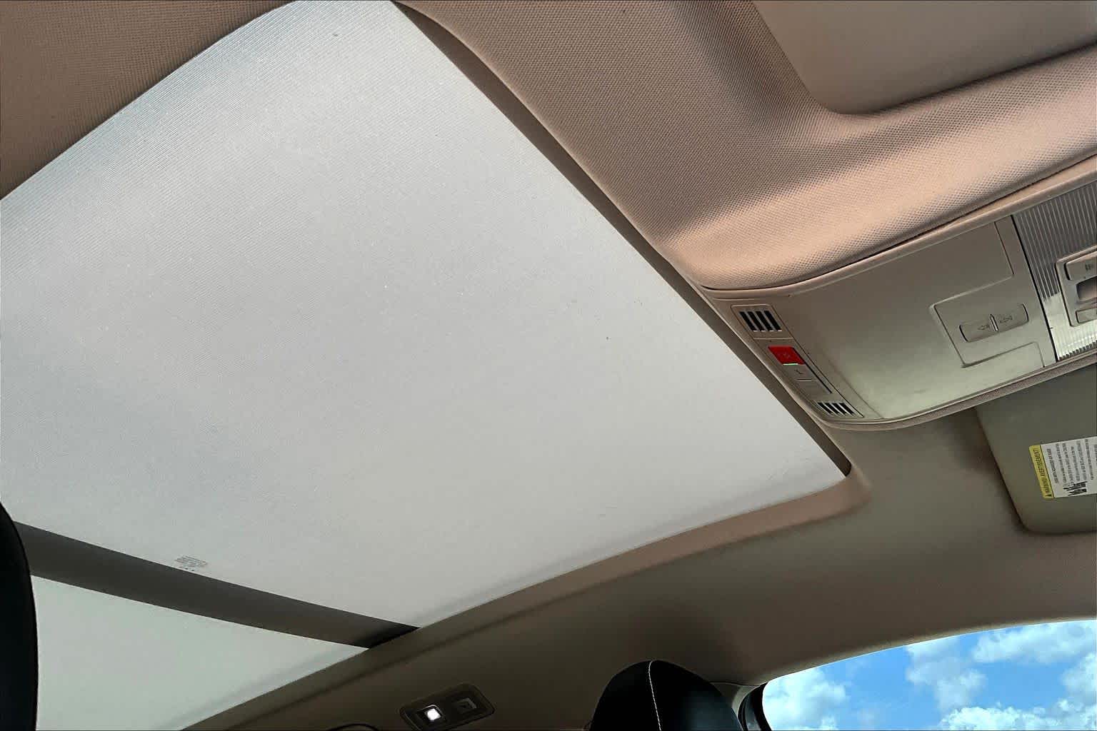2022 Volkswagen Taos SE Pyrite Silver Metallic at Westside Kia