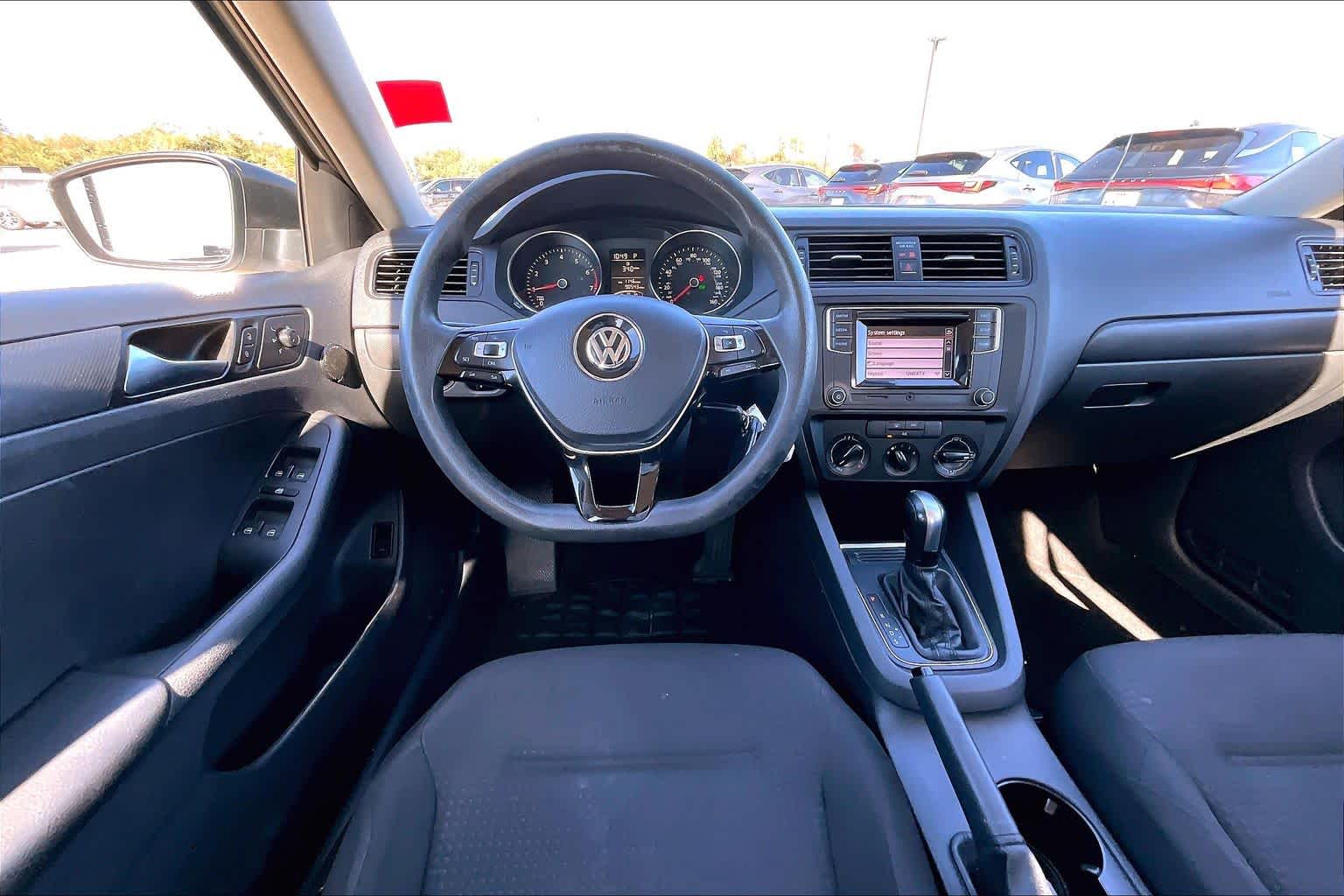 2016 Volkswagen Jetta 1.4T S Pure White at HGreg Houston