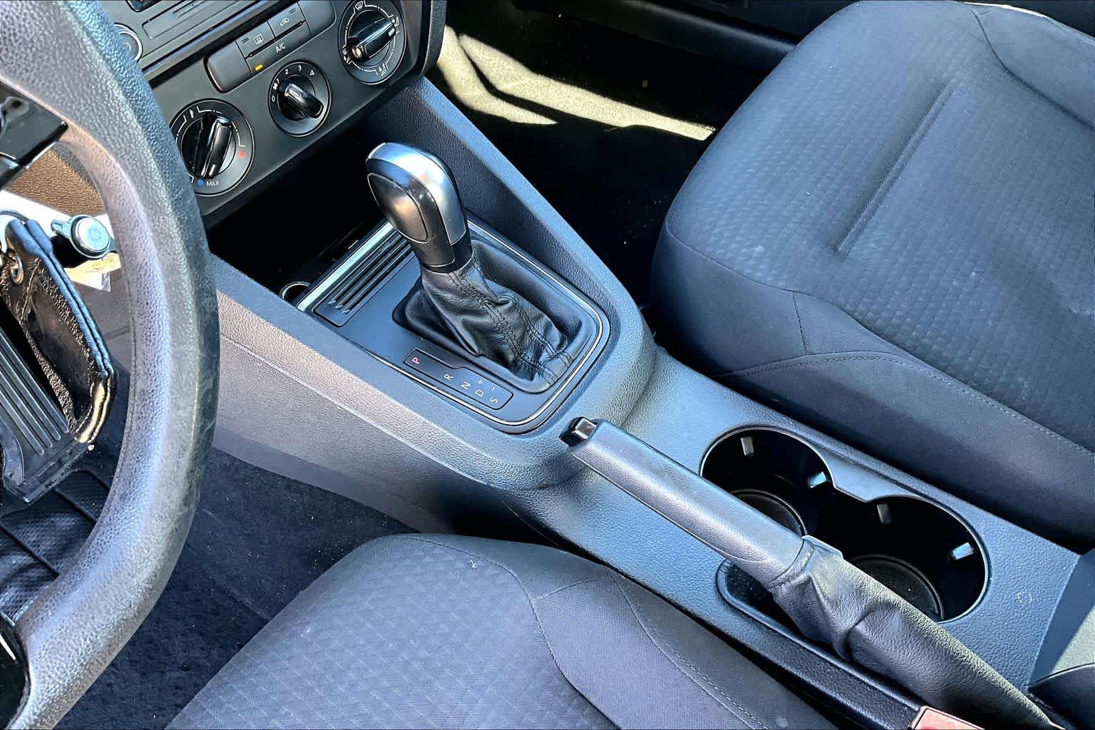 2016 Volkswagen Jetta 1.4T S Pure White at HGreg Houston