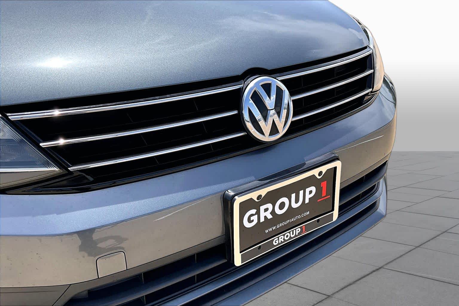2016 Volkswagen Jetta 1.8T SEL  at Beck & Masten Kia