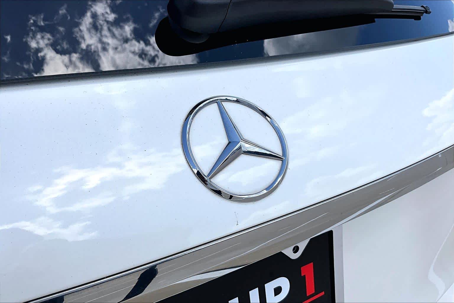 2022 Mercedes-Benz GLE 350 GLE 350 MANUFAKTUR Diamond White Bright at Lexus of Clear Lake
