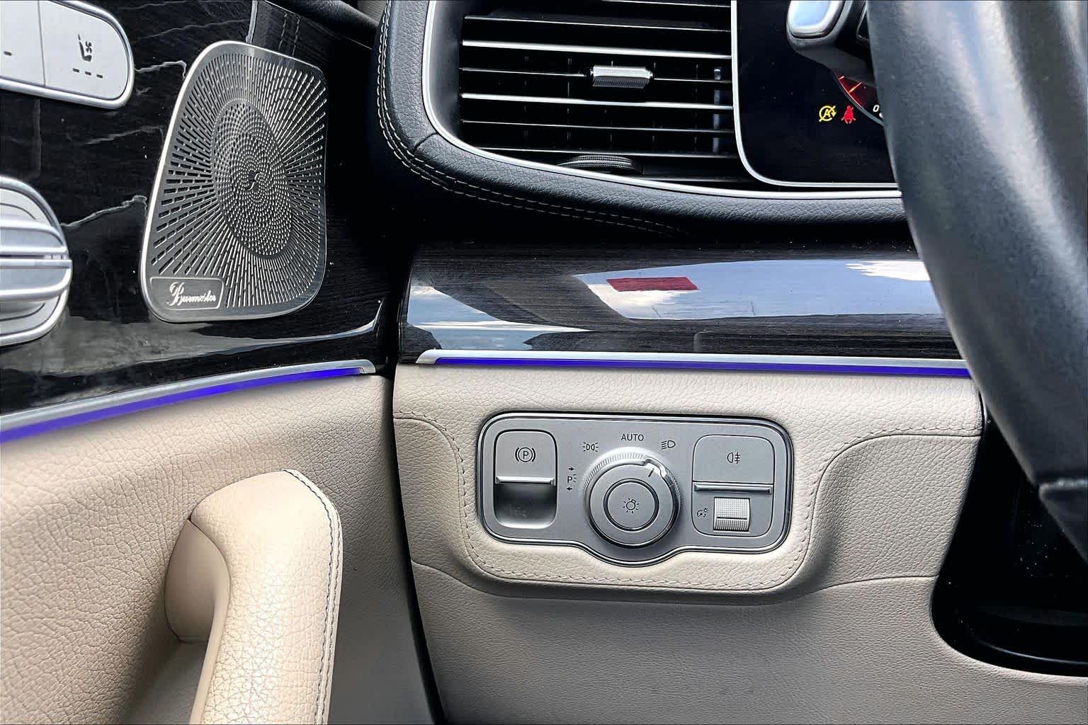 2022 Mercedes-Benz GLE 350 GLE 350 MANUFAKTUR Diamond White Bright at Lexus of Clear Lake
