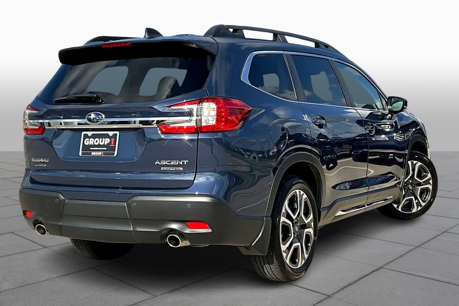 2025 Subaru Ascent Limited - 11