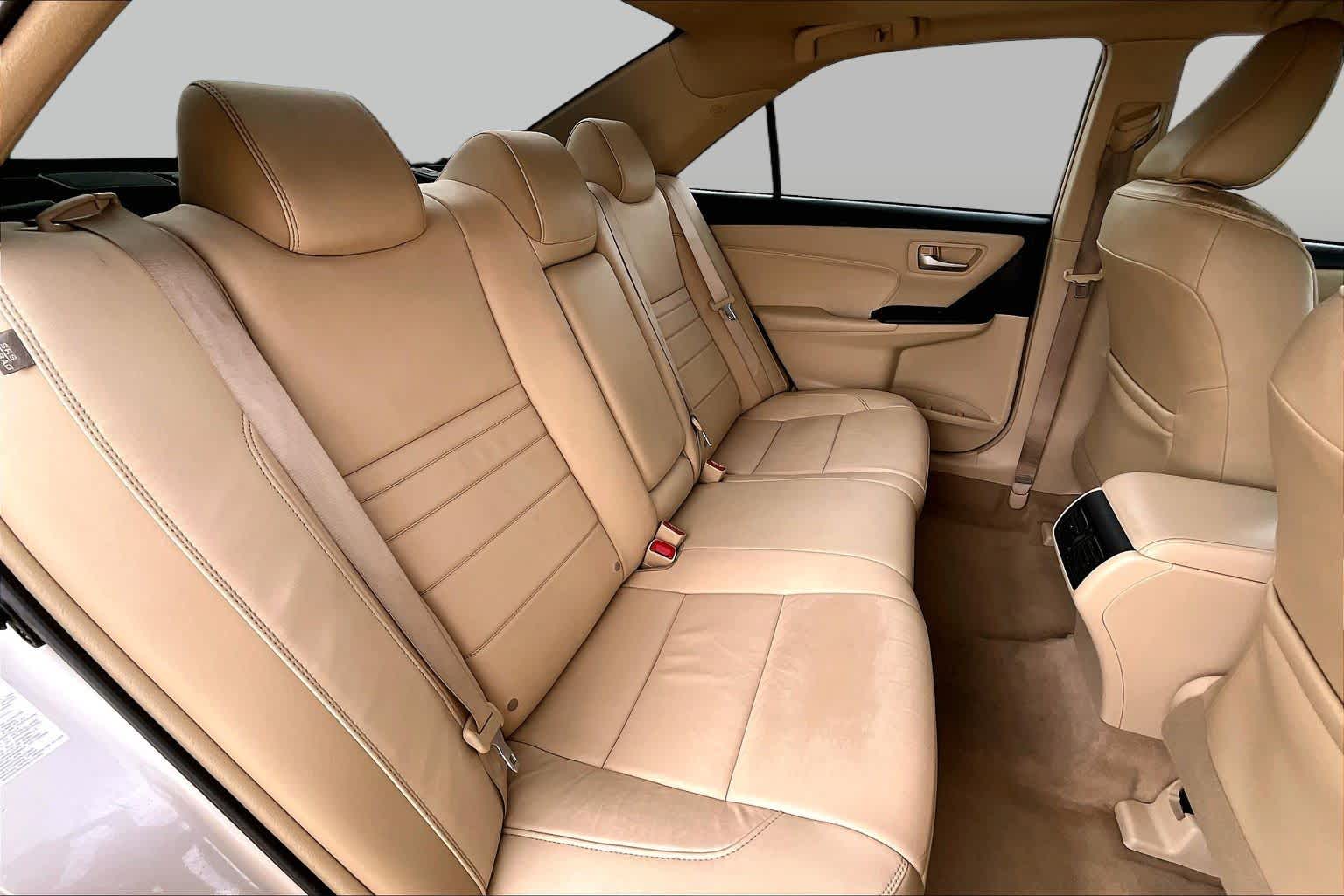 2017 Toyota Camry XSE Creme Brulee Mica at Group 1 Toyota Southwest