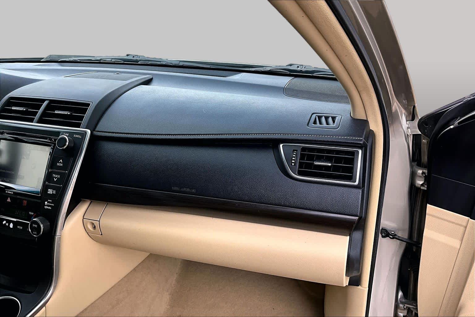 2017 Toyota Camry XSE Creme Brulee Mica at Group 1 Toyota Southwest
