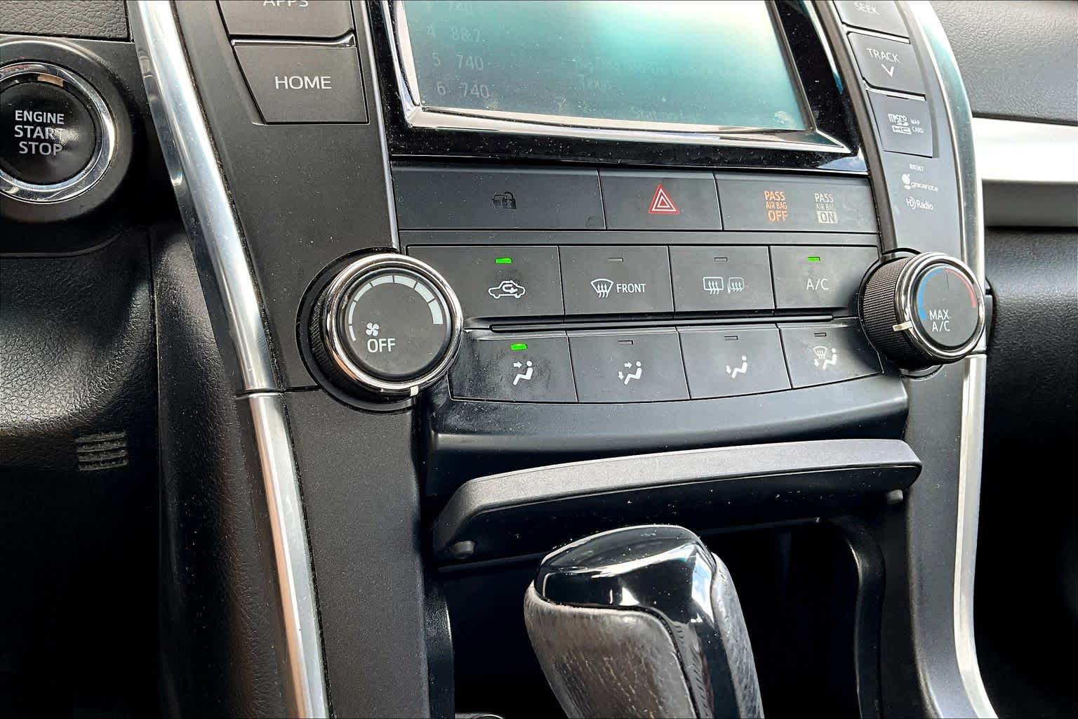 2015 Toyota Camry SE Cosmic Gray Mica at HGreg Houston