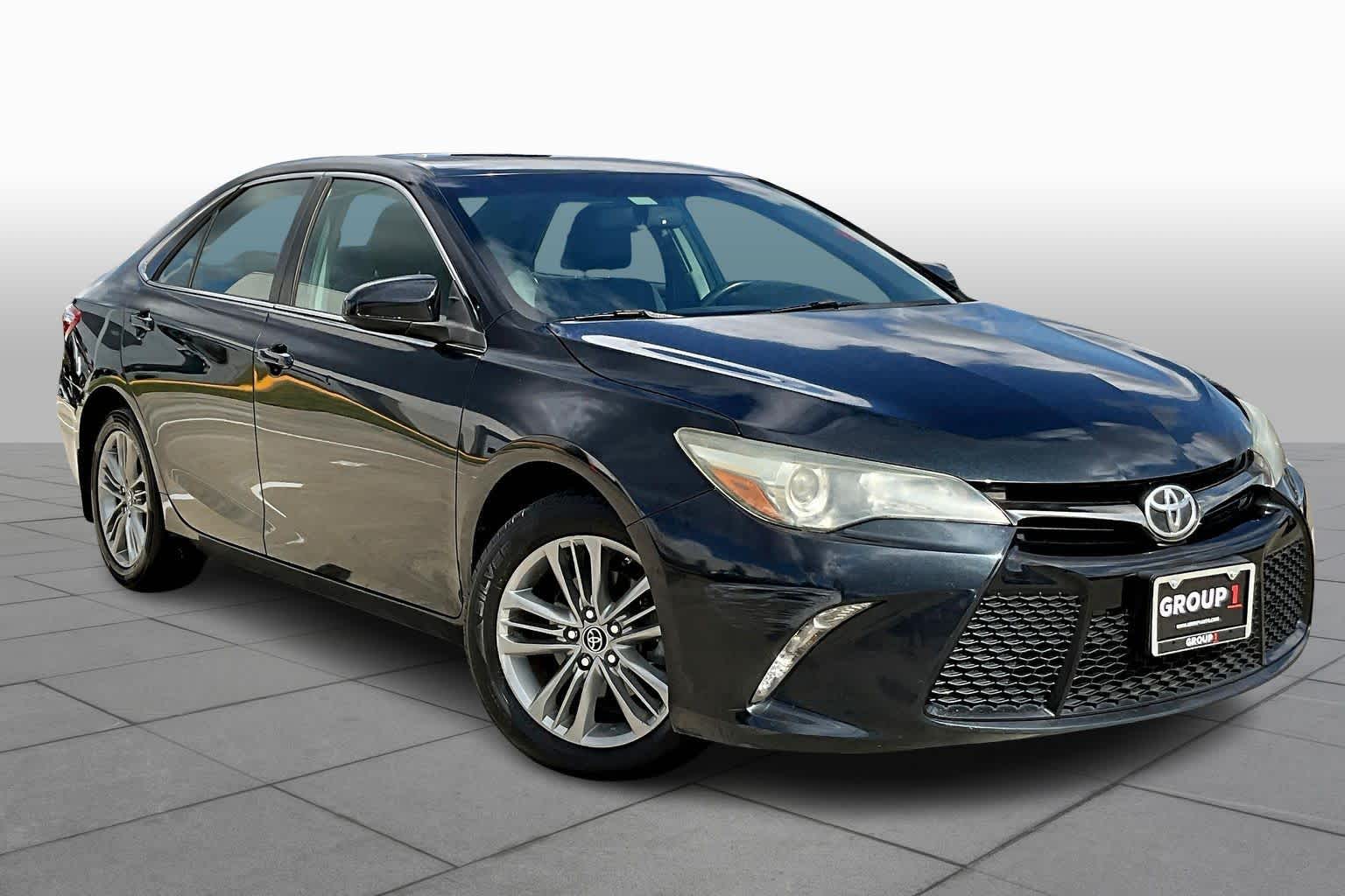 2015 Toyota Camry SE Cosmic Gray Mica at HGreg Houston