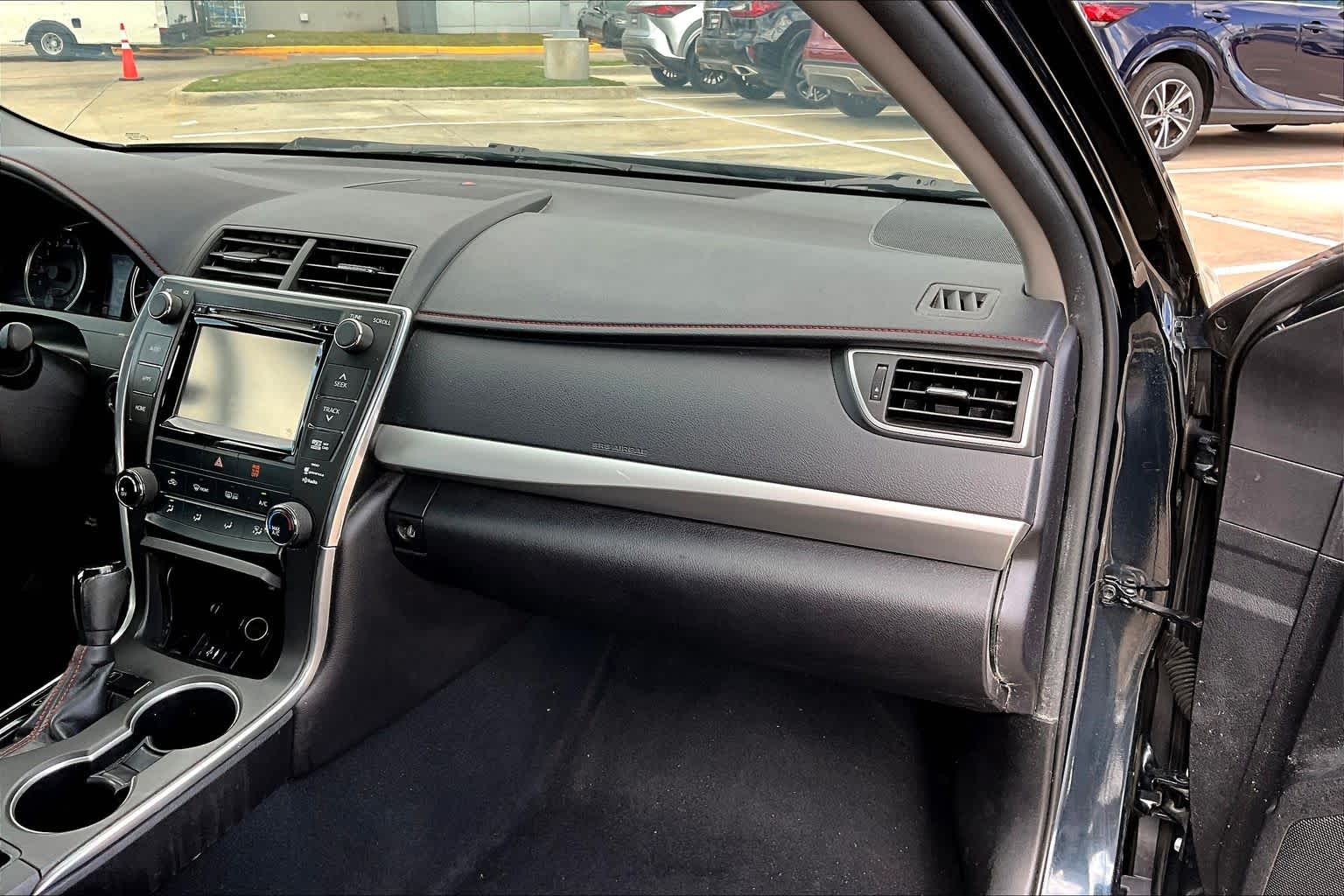 2015 Toyota Camry SE Cosmic Gray Mica at HGreg Houston