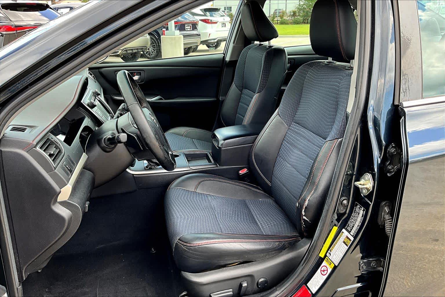 2015 Toyota Camry SE Cosmic Gray Mica at HGreg Houston