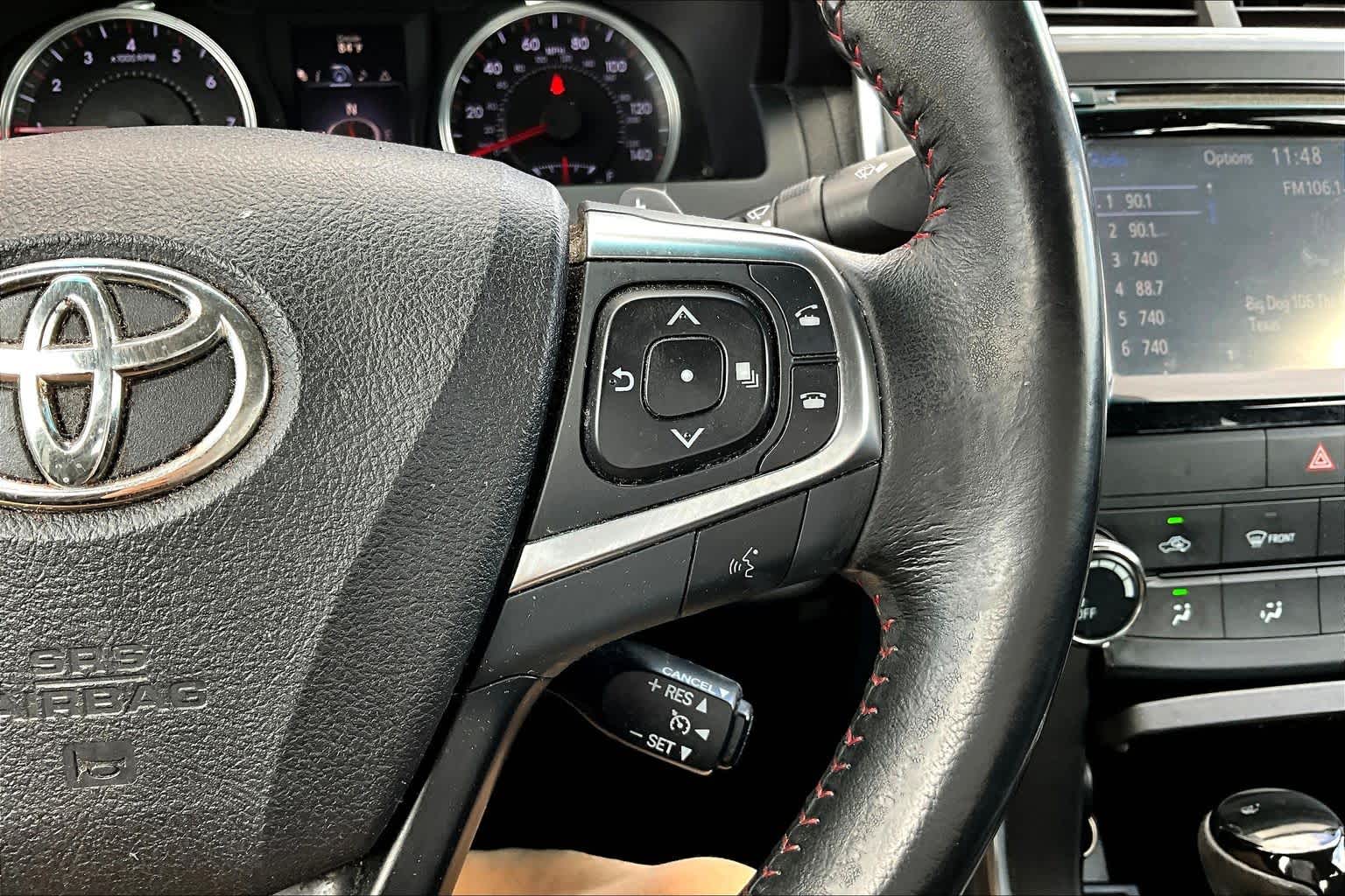 2015 Toyota Camry SE Cosmic Gray Mica at HGreg Houston