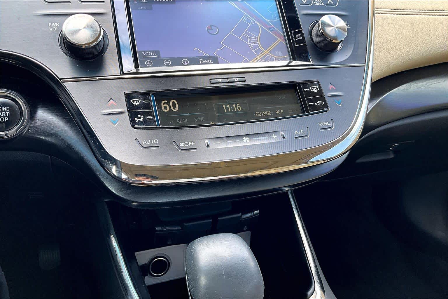 2018 Toyota Avalon Limited Creme Brulee Mica at Group 1 Toyota Southwest